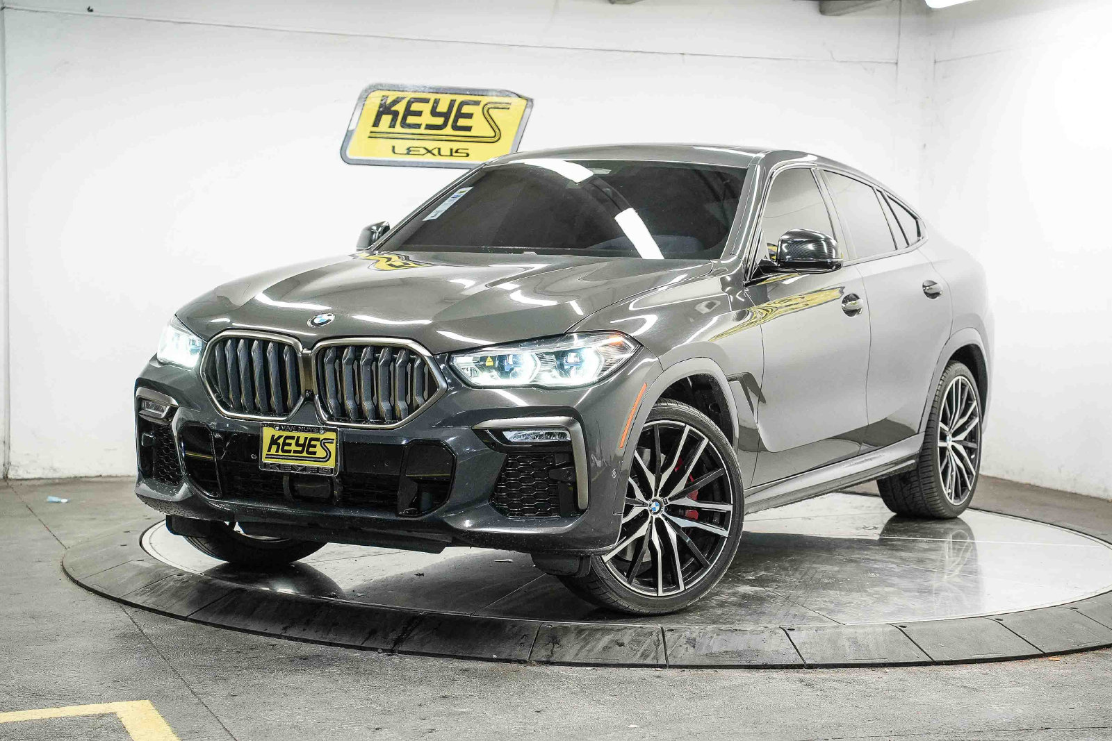 2021 BMW X6