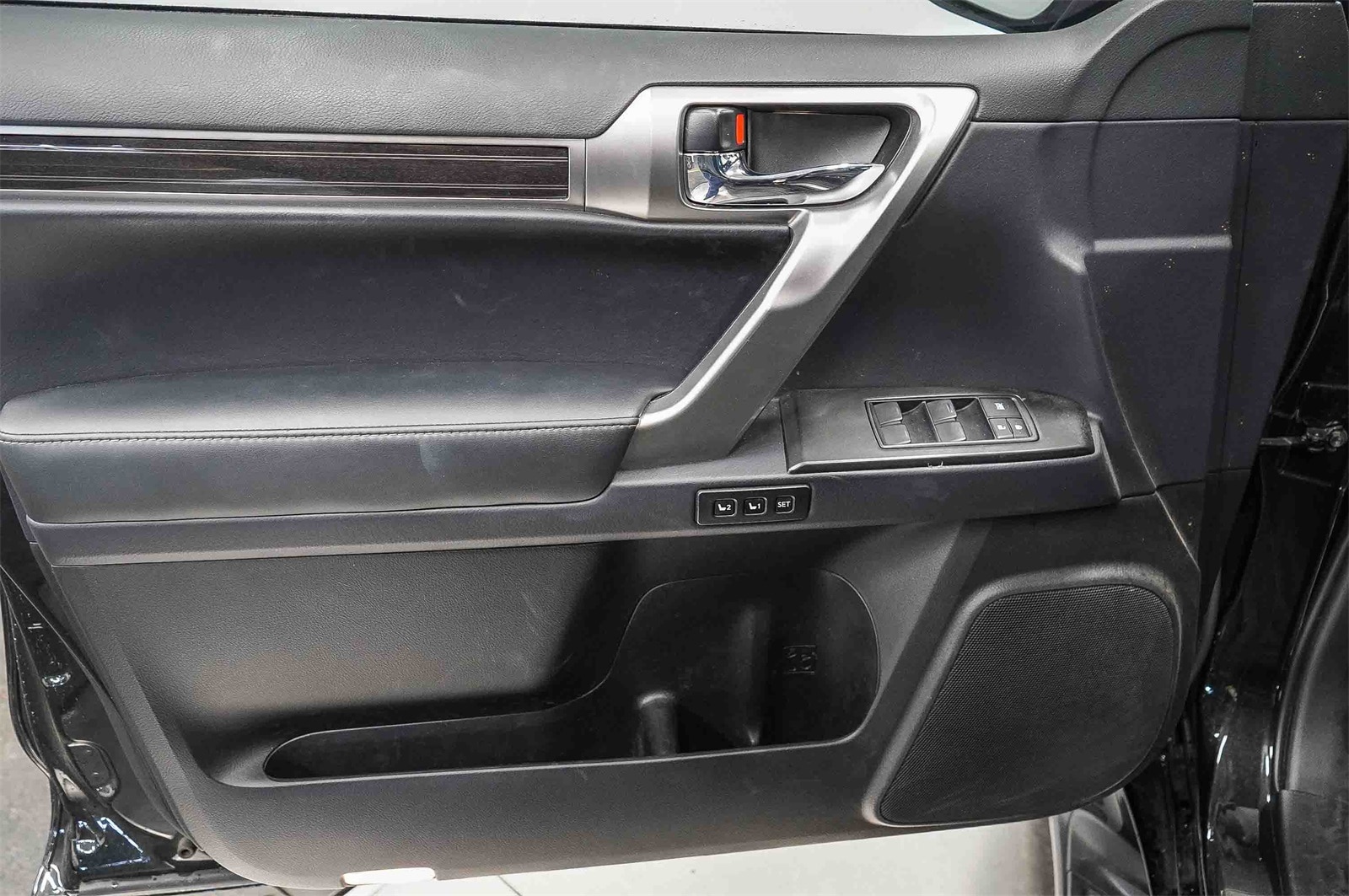 Thumbnail: 2023 Lexus GX - 22