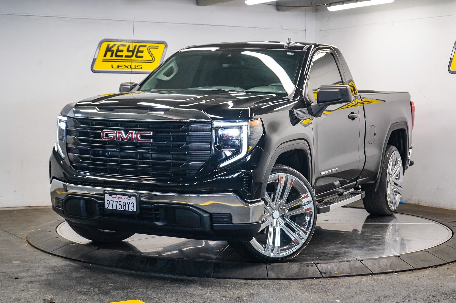 Thumbnail: 2024 GMC Sierra 1500 - 1