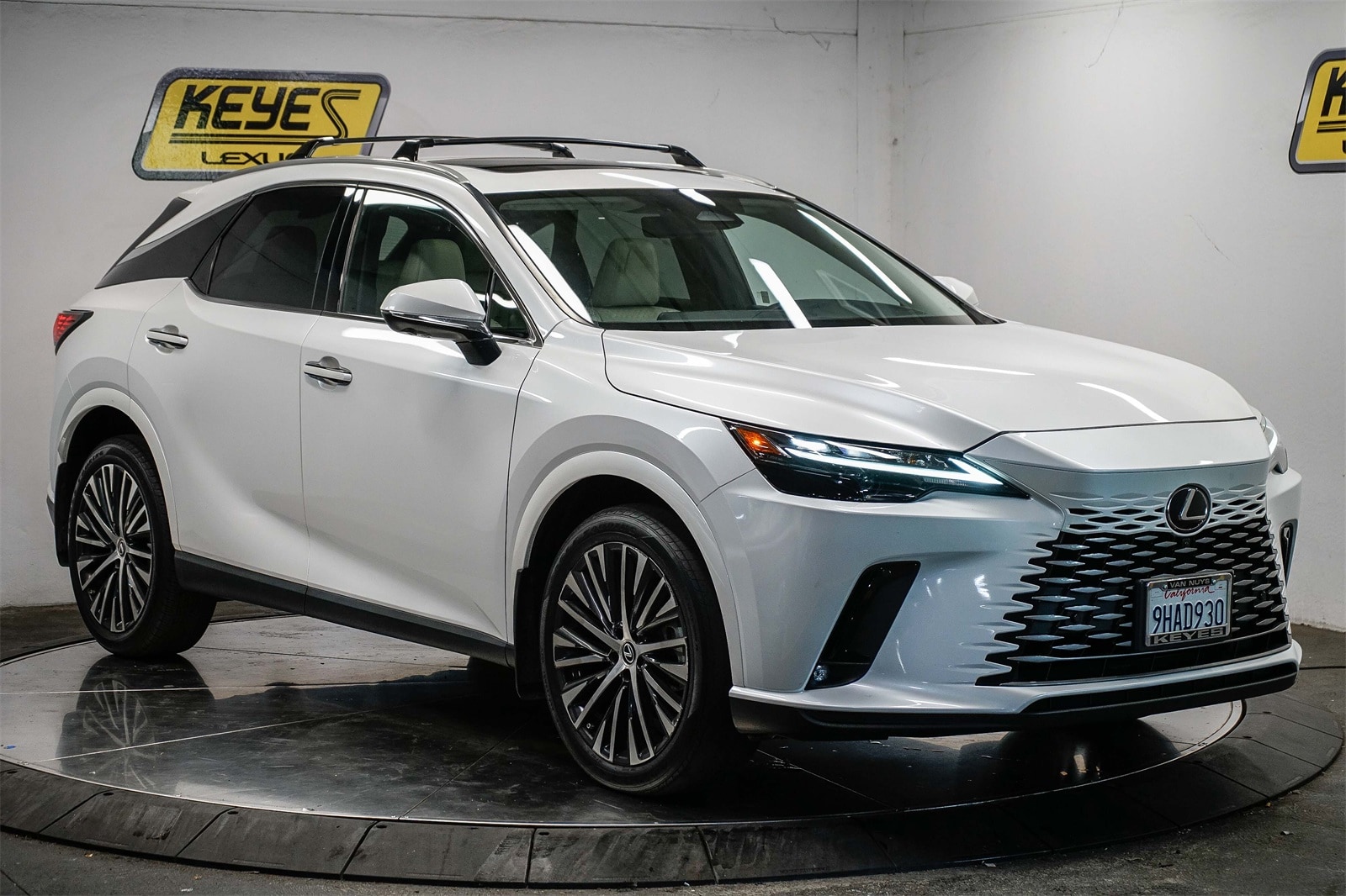 Thumbnail: 2023 Lexus RX - 5