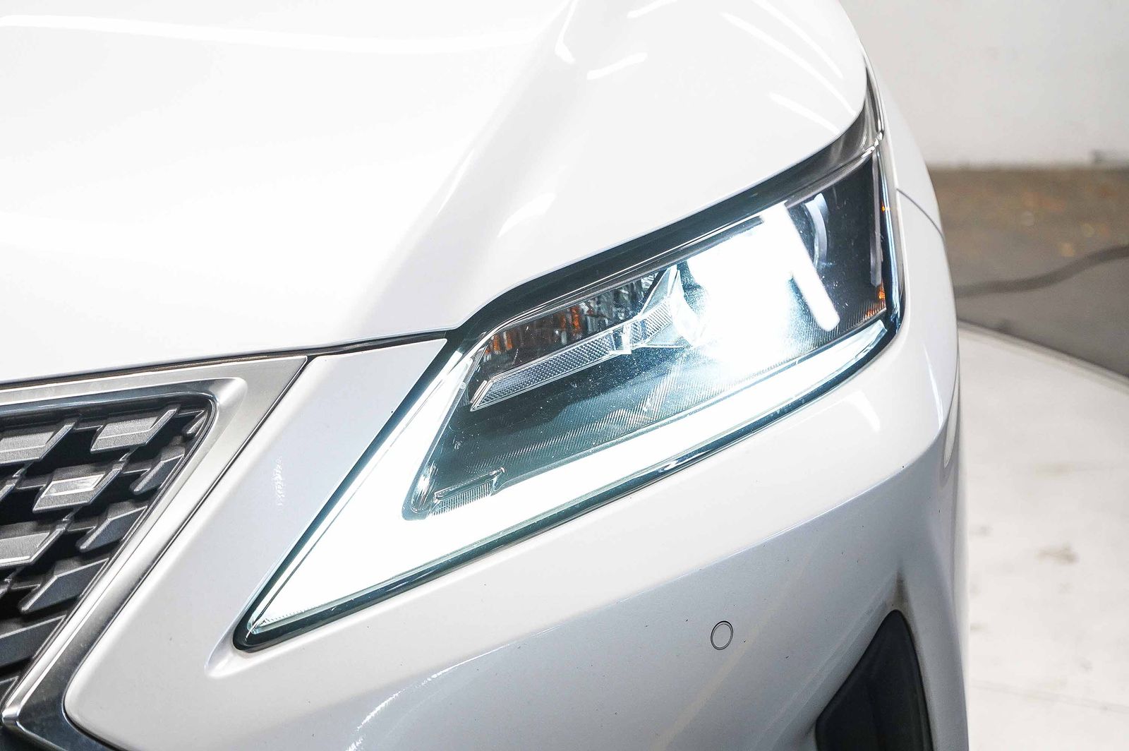 Thumbnail: 2021 Lexus RX - 6