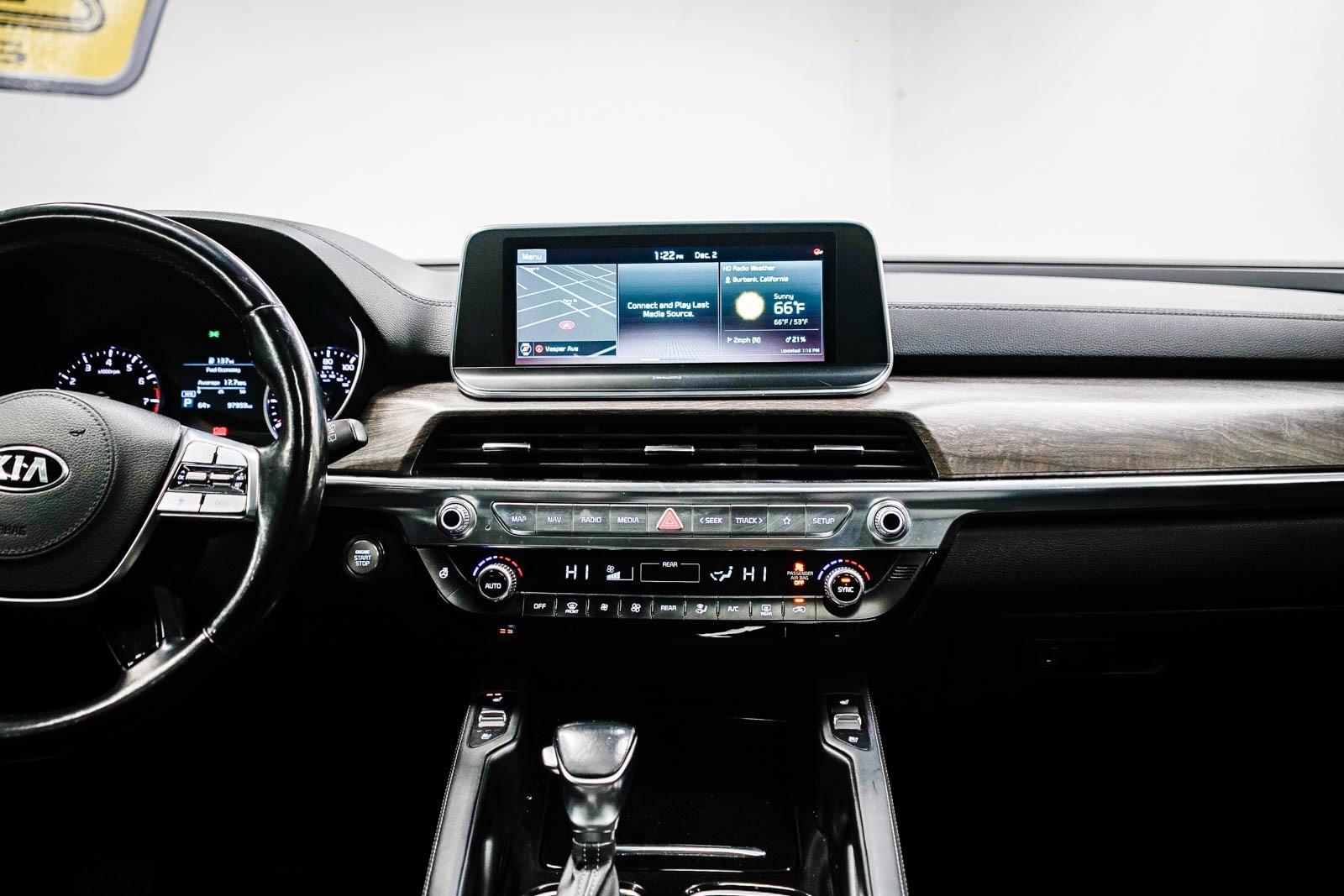 Thumbnail: 2021 Kia Telluride - 13