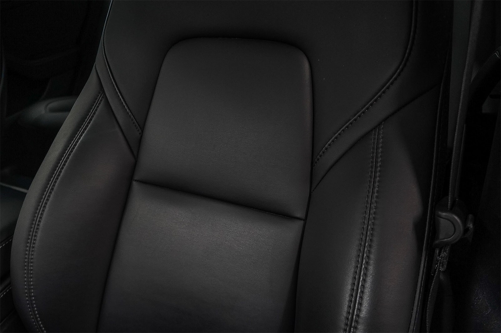 Thumbnail: 2023 Tesla Model 3 - 28