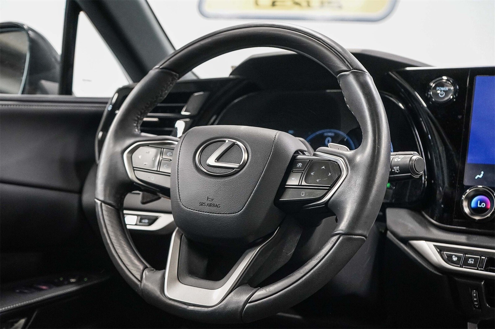 Thumbnail: 2024 Lexus RX - 15