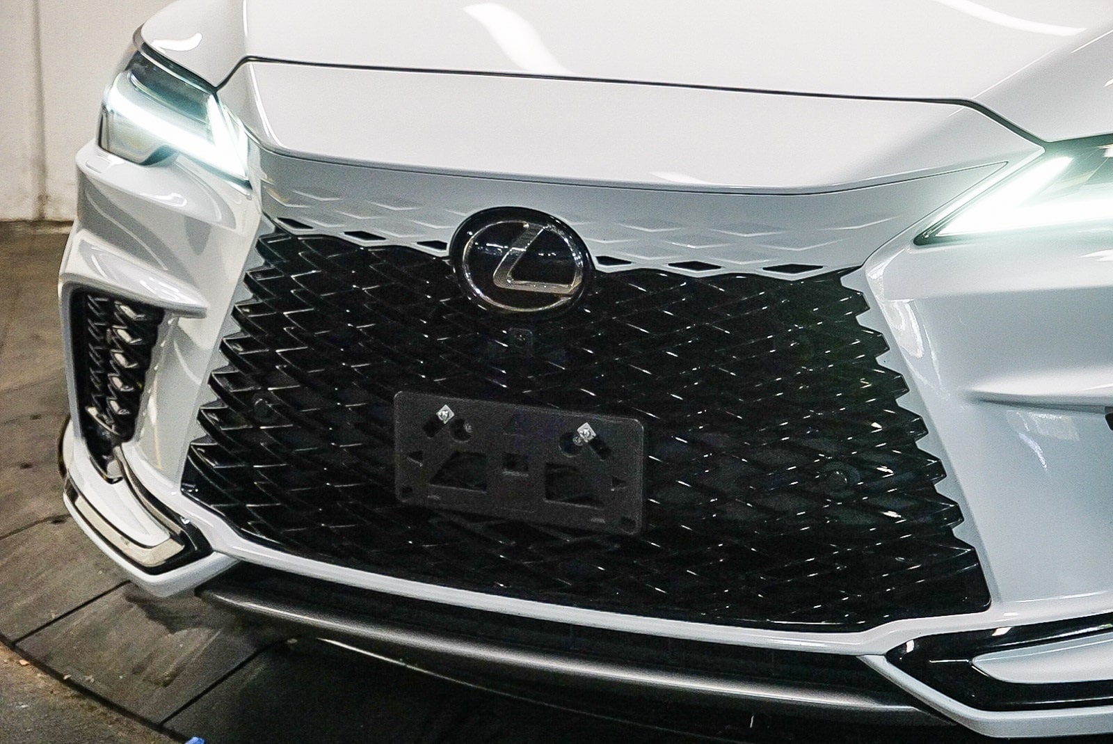 Thumbnail: 2024 Lexus RX - 8
