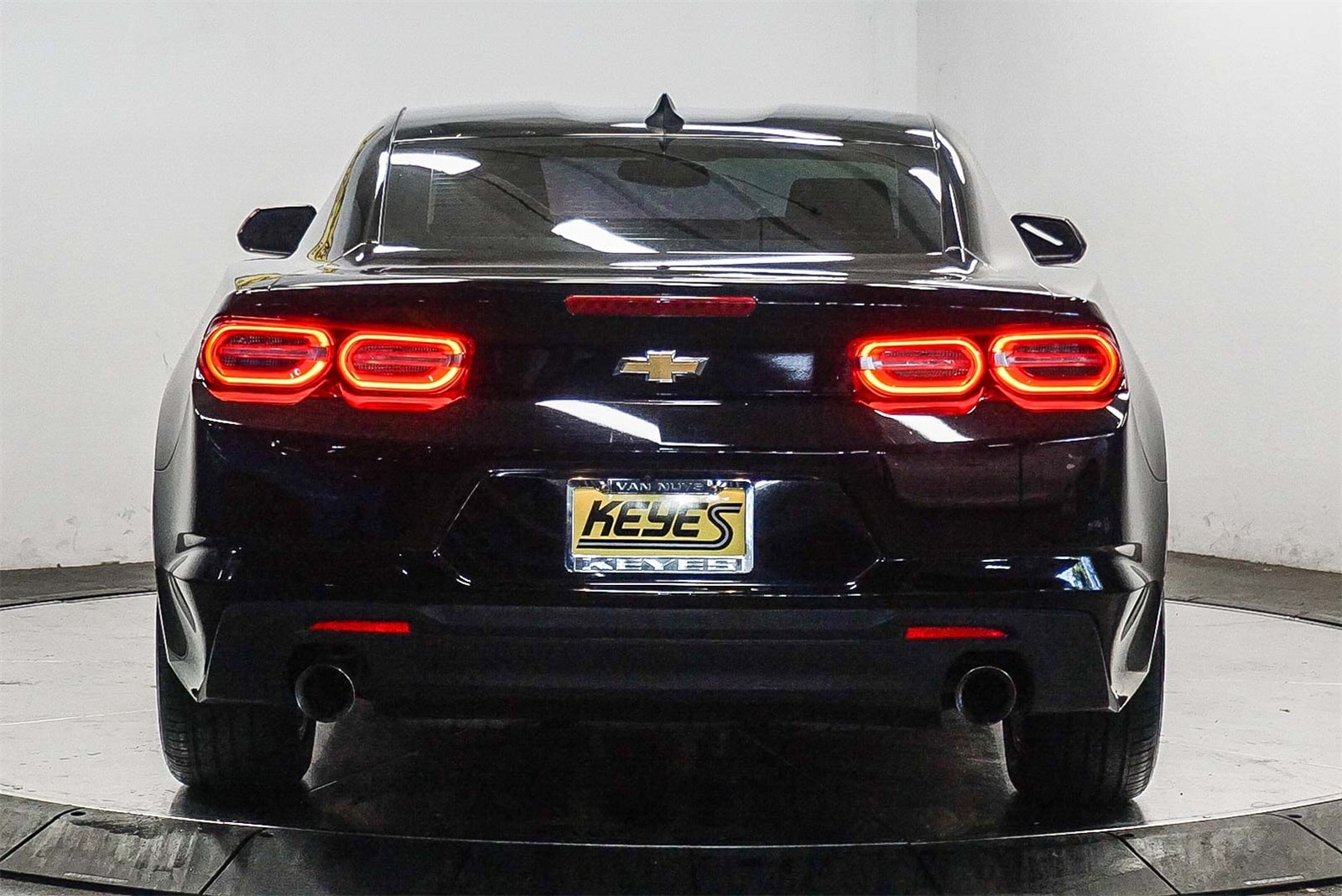 Thumbnail: 2021 Chevrolet Camaro - 3