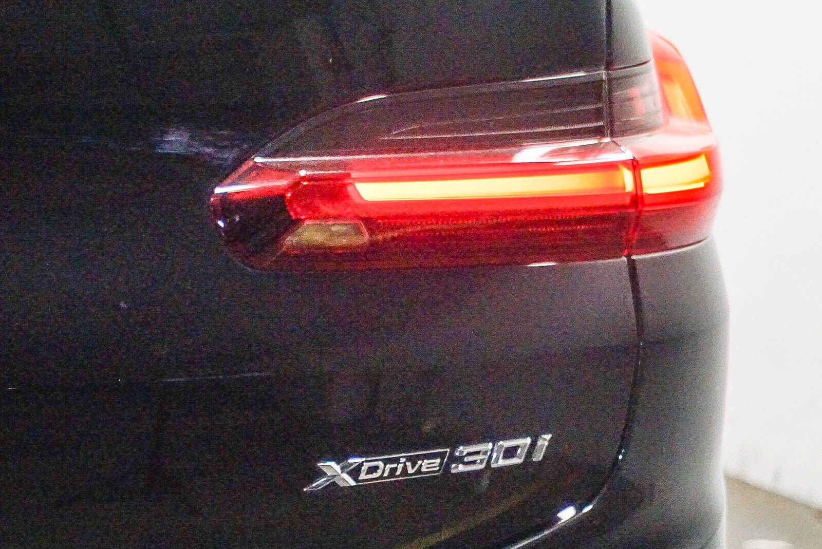 Thumbnail: 2021 BMW X4 - 11