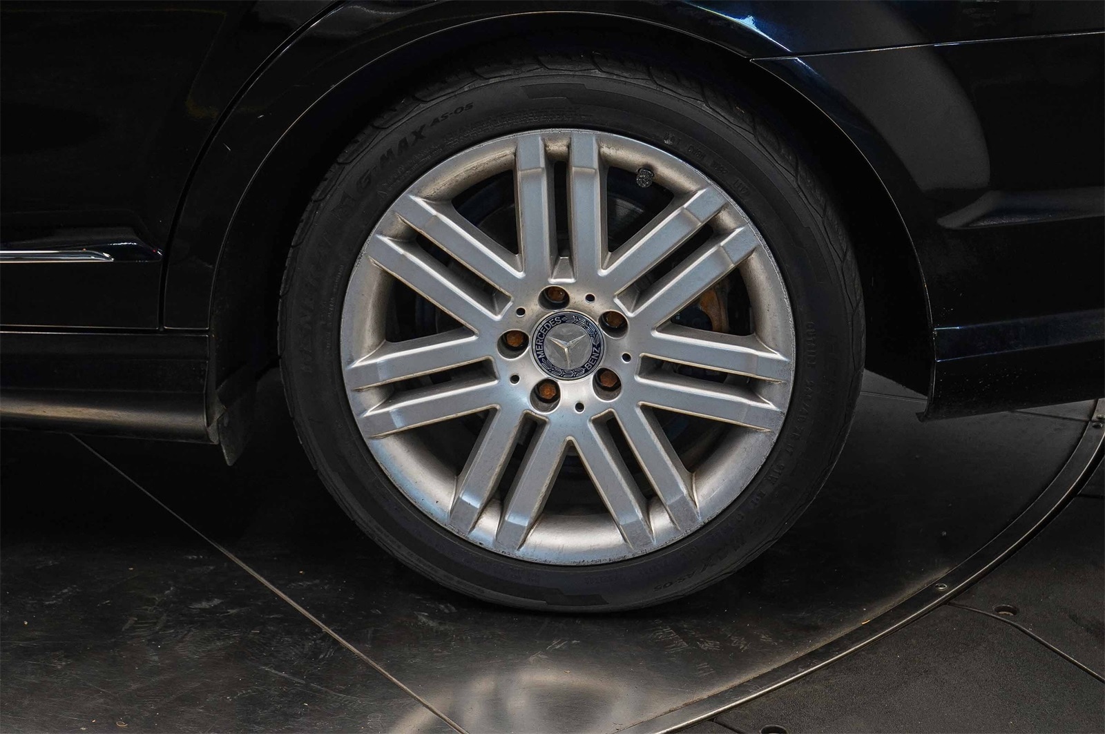 Thumbnail: 2008 Mercedes-Benz C-Class - 10
