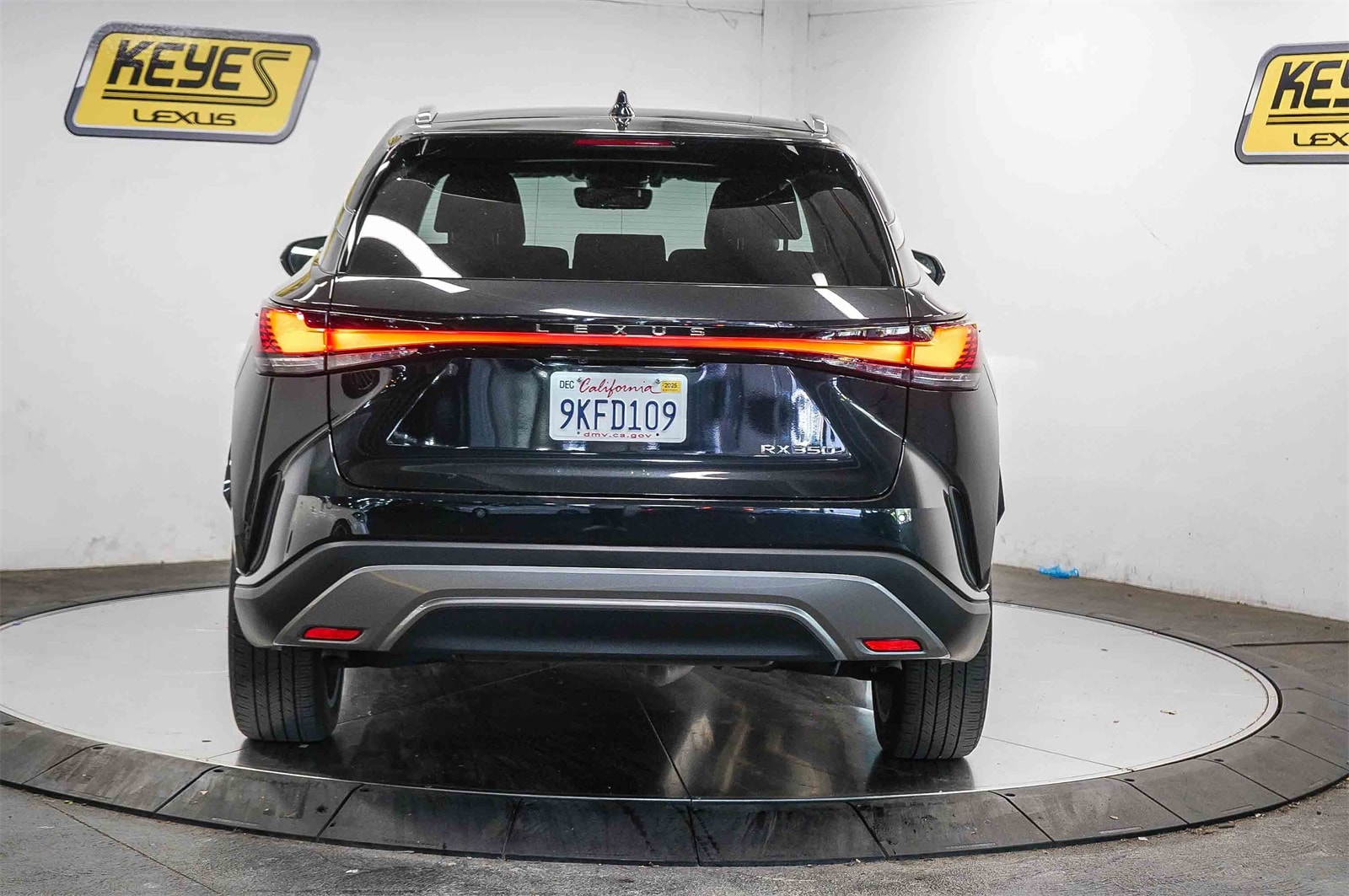 Thumbnail: 2024 Lexus RX - 3