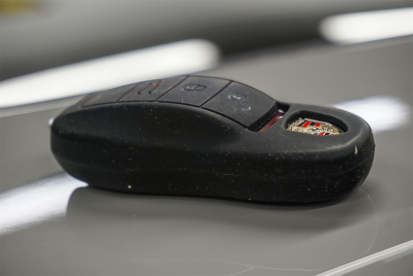 Thumbnail: 2023 Porsche Macan - 32