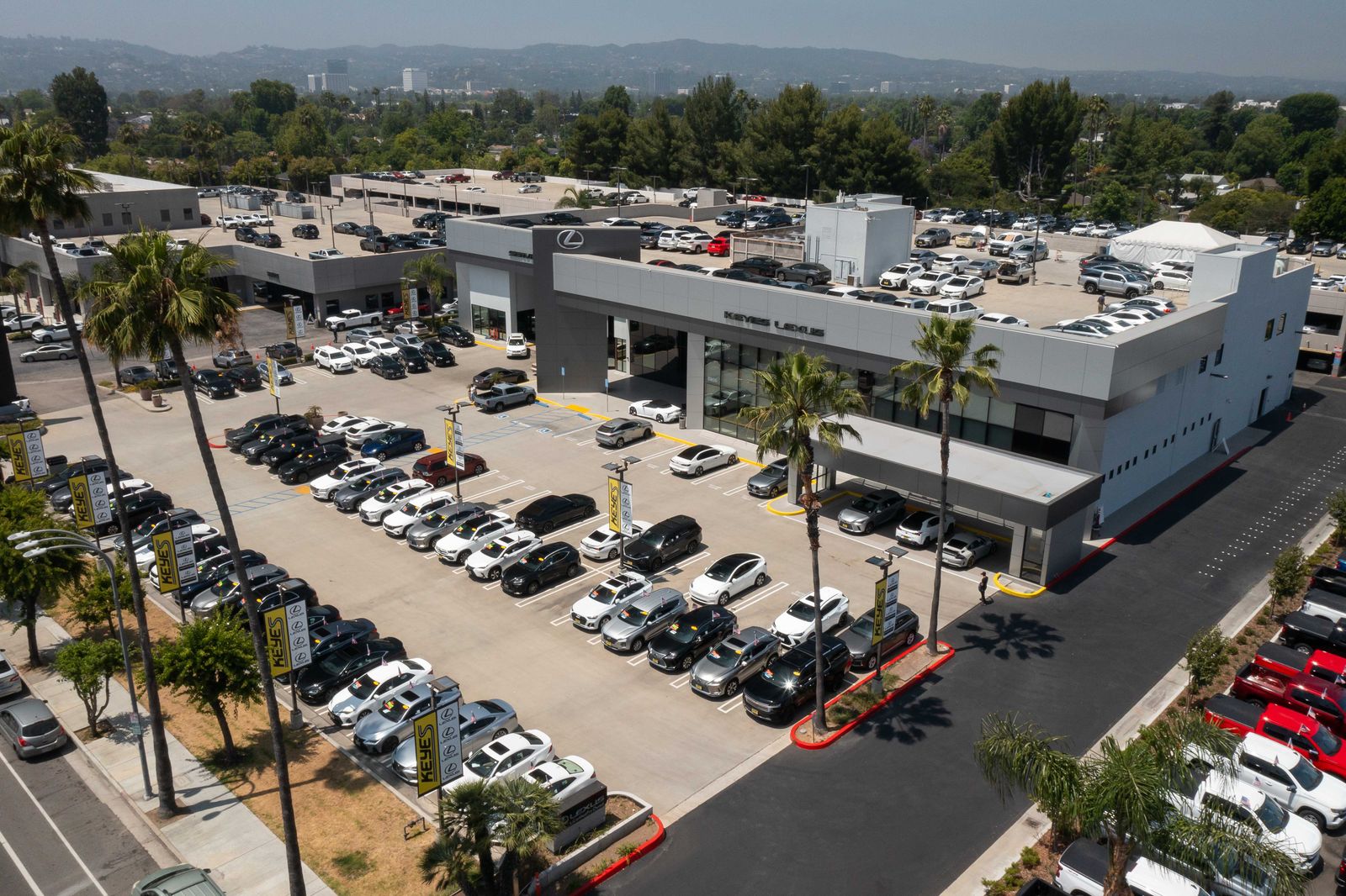 Thumbnail: 2023 Nissan Kicks - 42