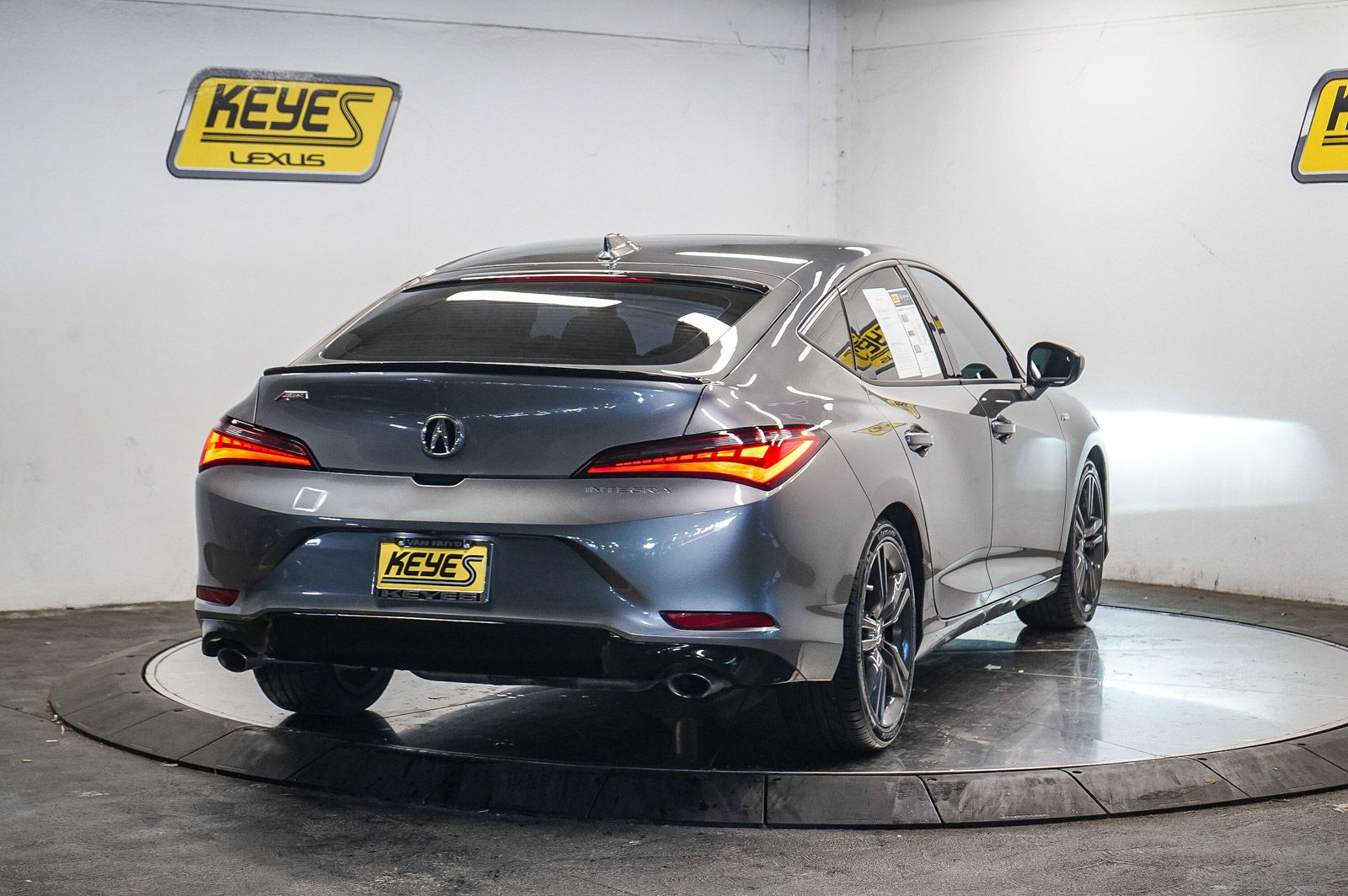 Thumbnail: 2024 Acura Integra - 4