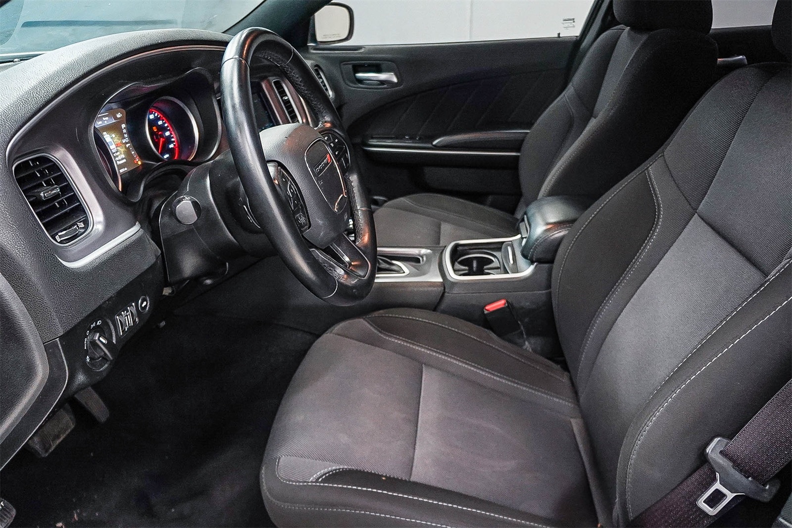 Thumbnail: 2022 Dodge Charger - 16