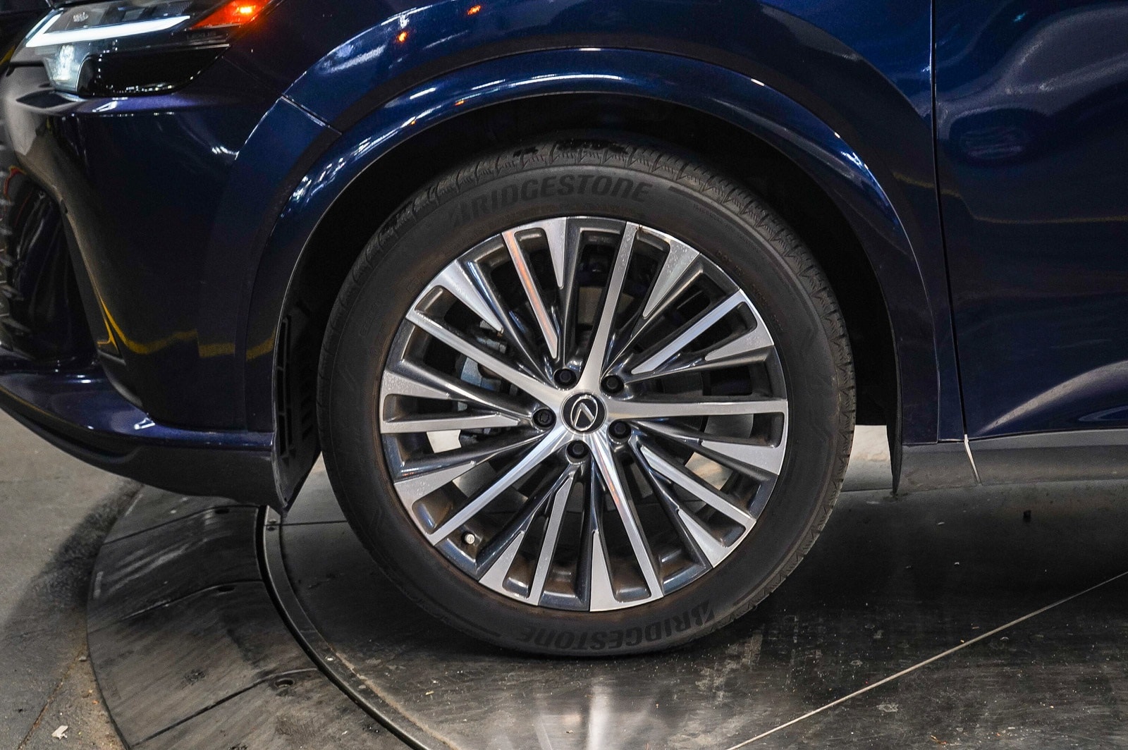 Thumbnail: 2024 Lexus RX - 9