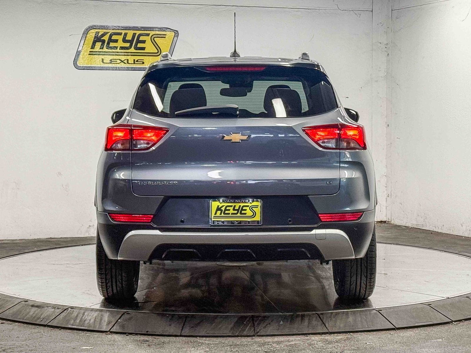 Thumbnail: 2021 Chevrolet TrailBlazer - 3
