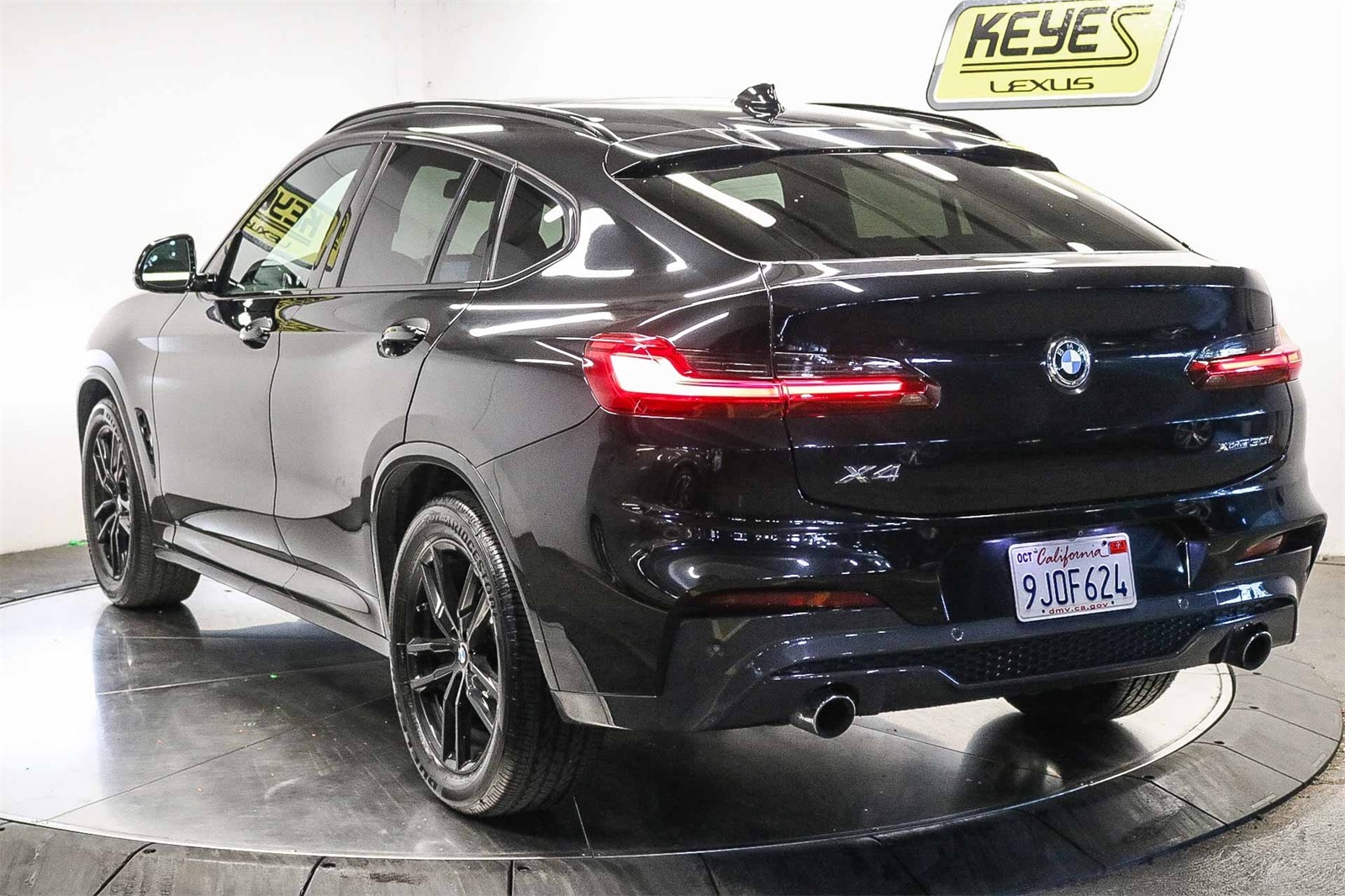 Thumbnail: 2021 BMW X4 - 6