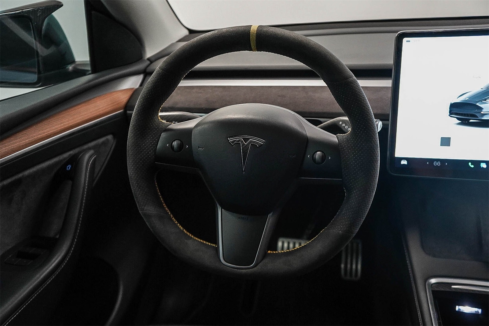 Thumbnail: 2023 Tesla Model Y - 14