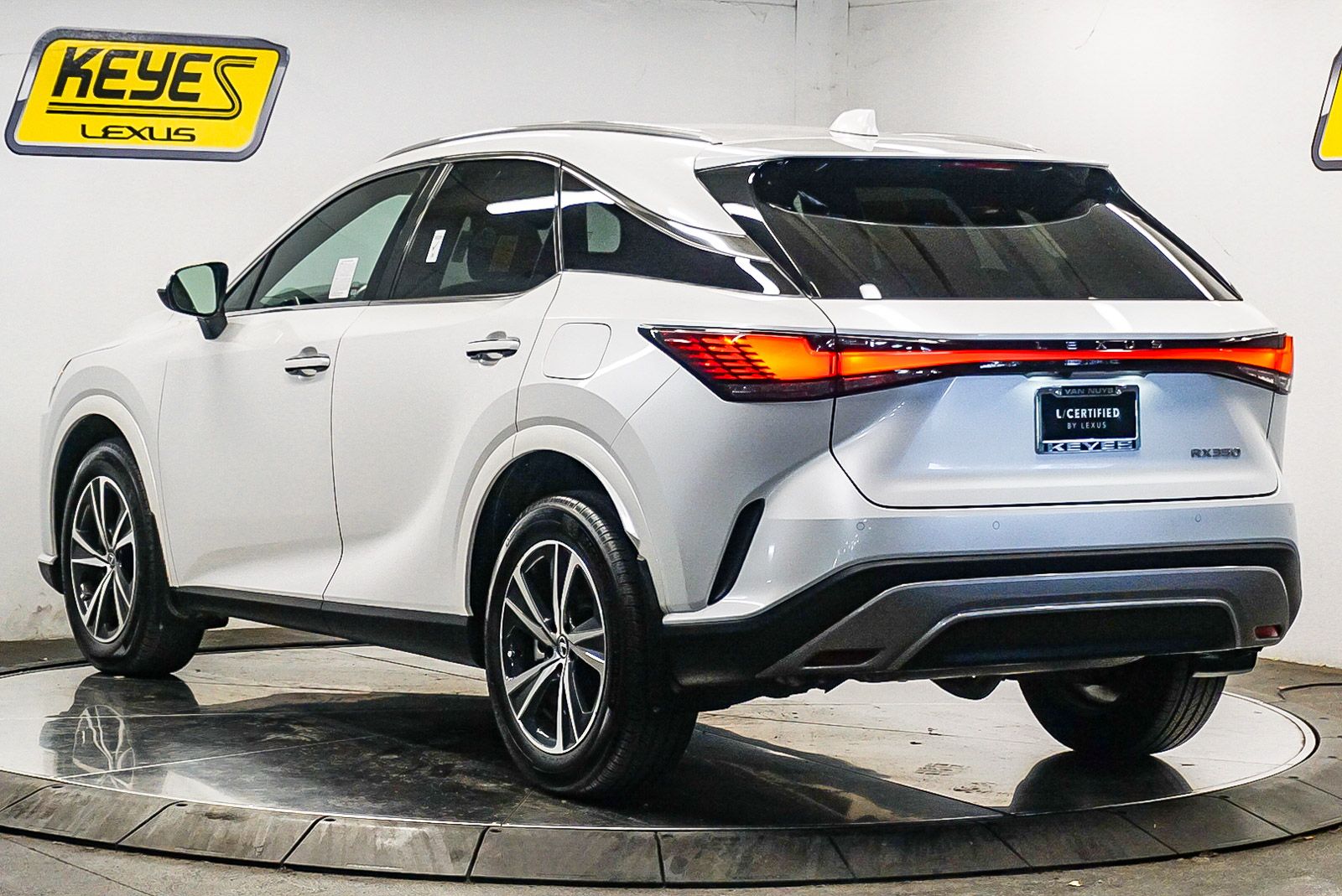 Thumbnail: 2024 Lexus RX - 2