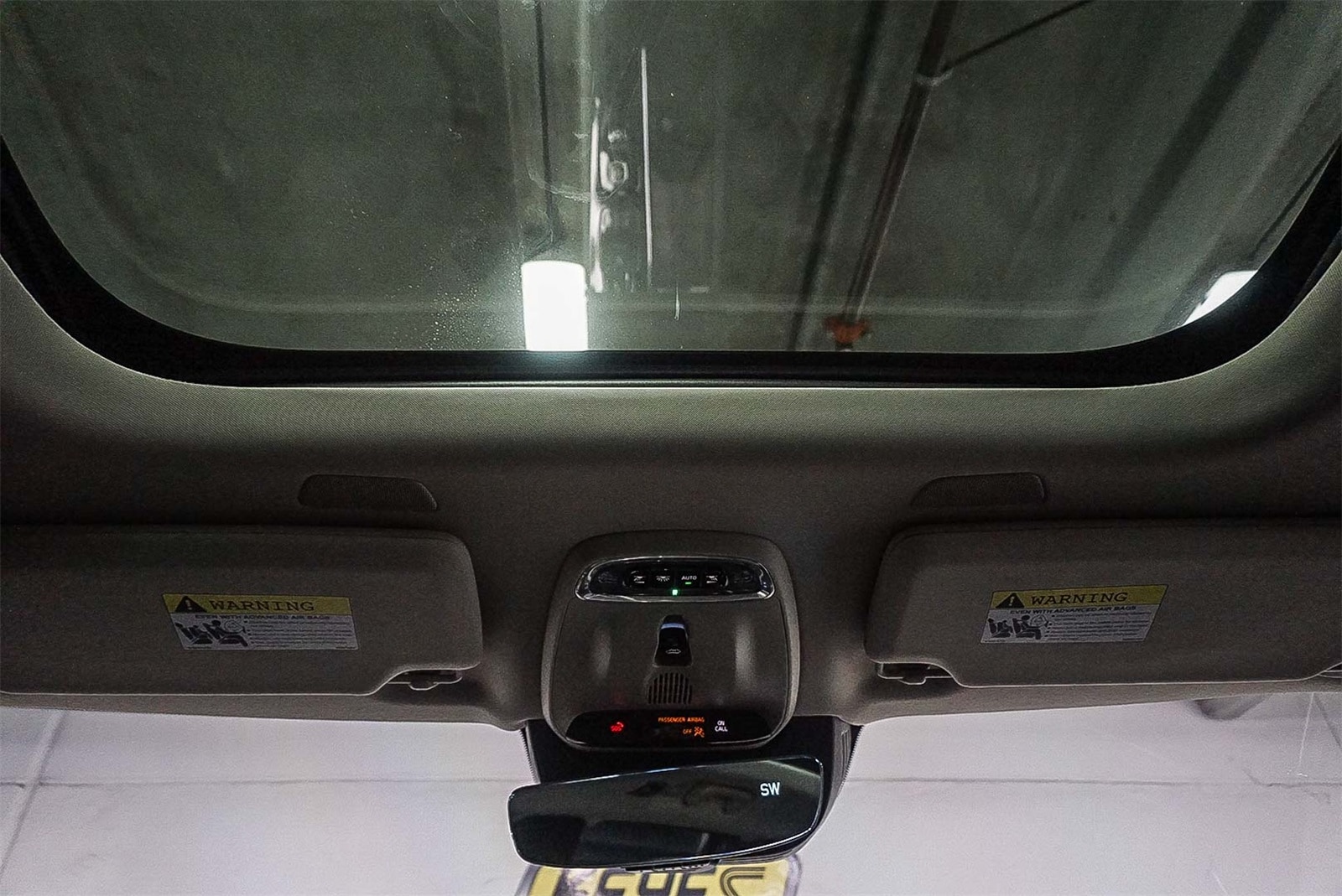 Thumbnail: 2021 Volvo XC90 - 12