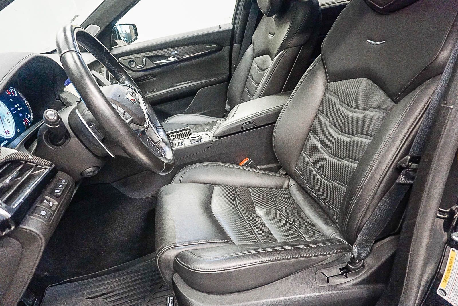 Thumbnail: 2019 Cadillac CT6 - 19