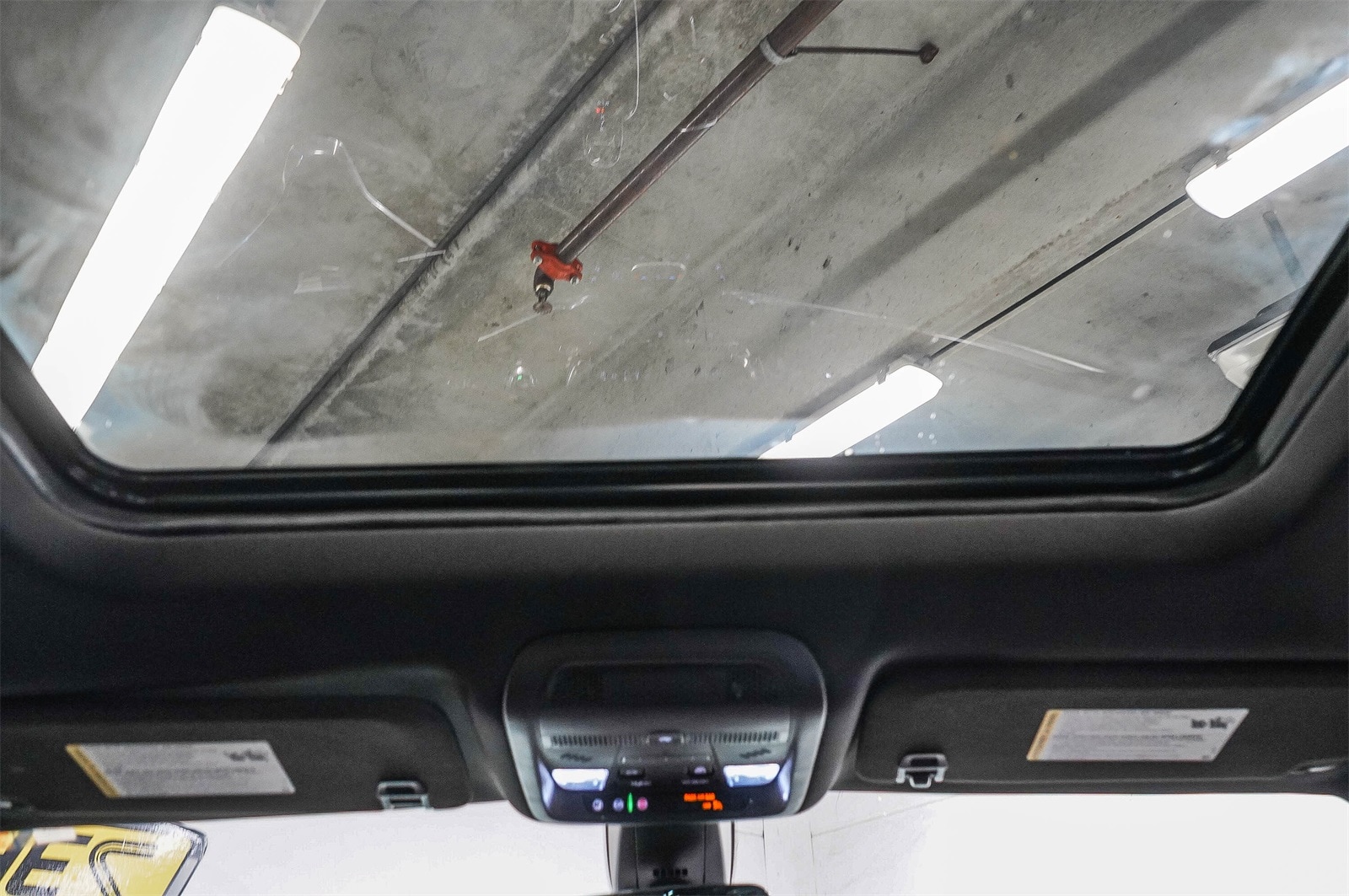 Thumbnail: 2020 Cadillac XT6 - 16