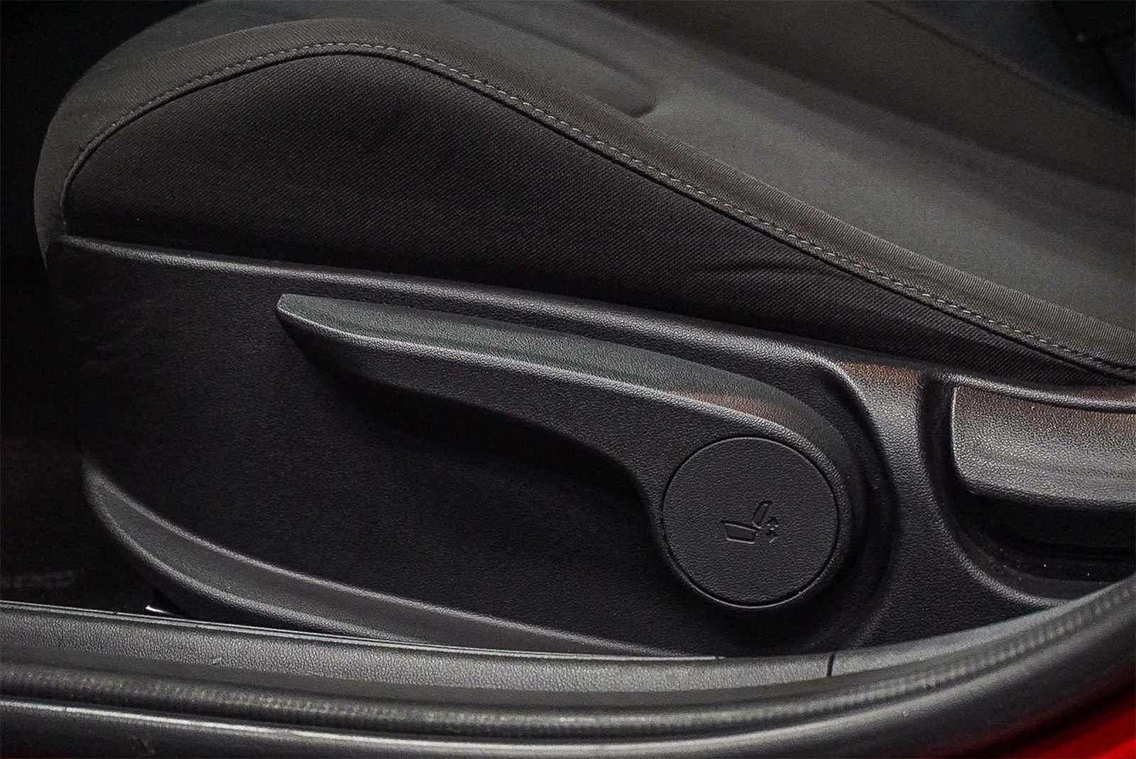 Thumbnail: 2024 Hyundai Elantra - 20