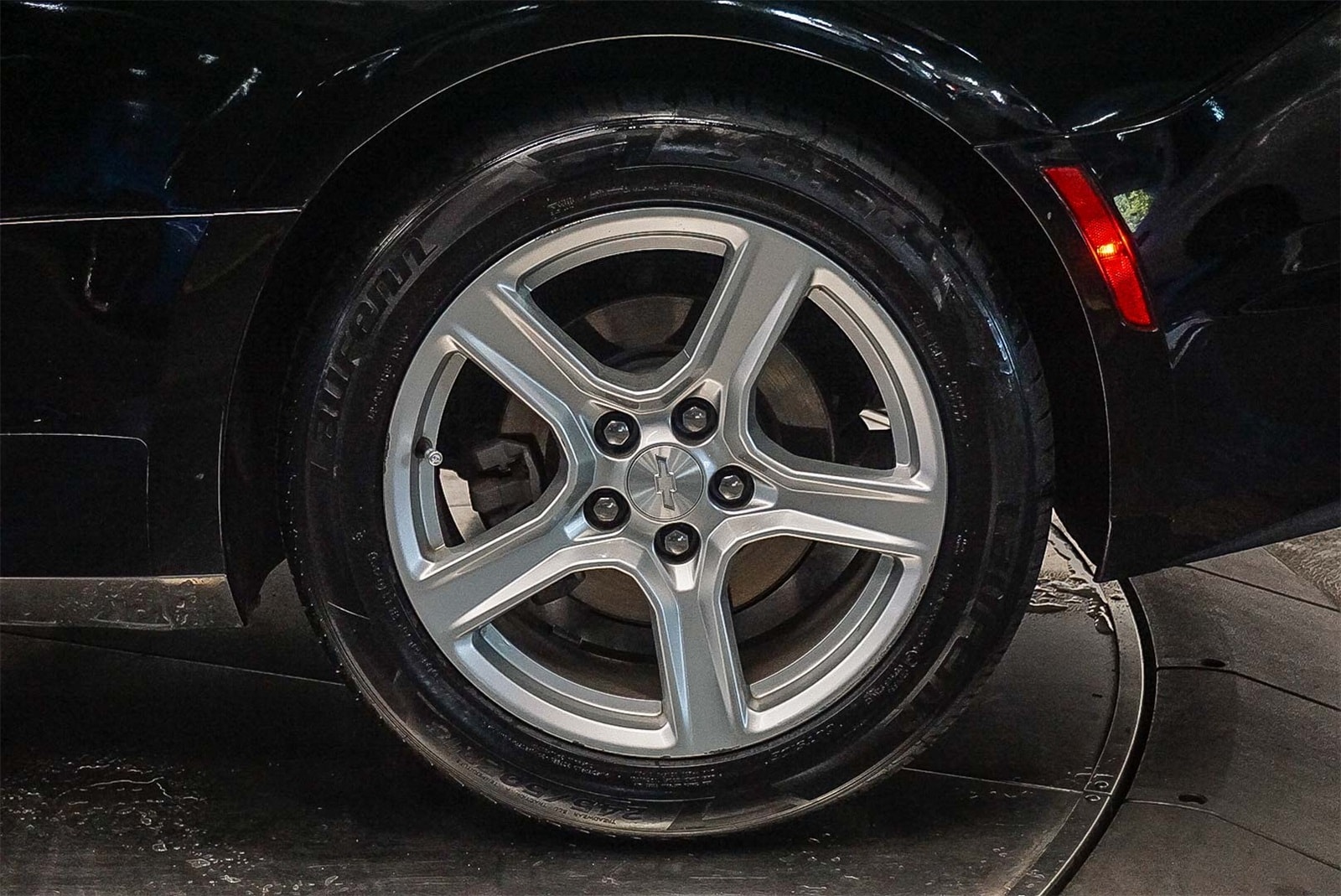 Thumbnail: 2021 Chevrolet Camaro - 10