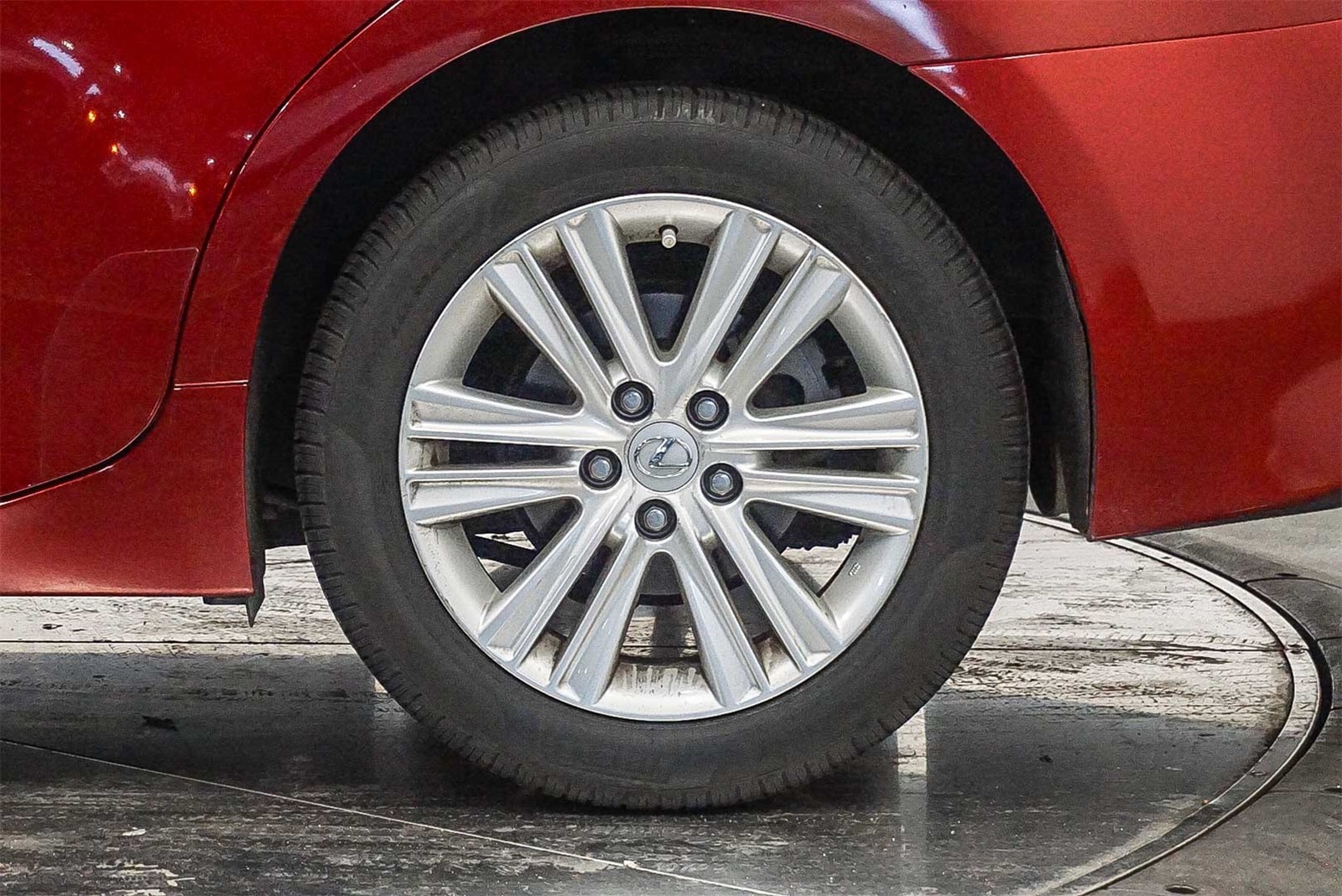 Thumbnail: 2014 Lexus ES - 9