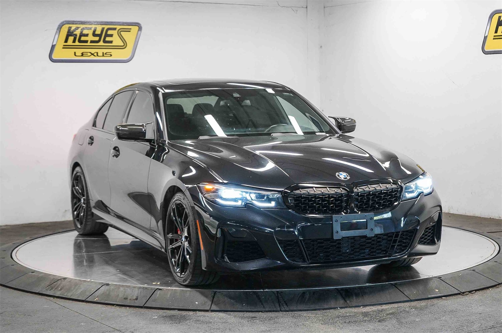 Thumbnail: 2022 BMW 3 Series - 5