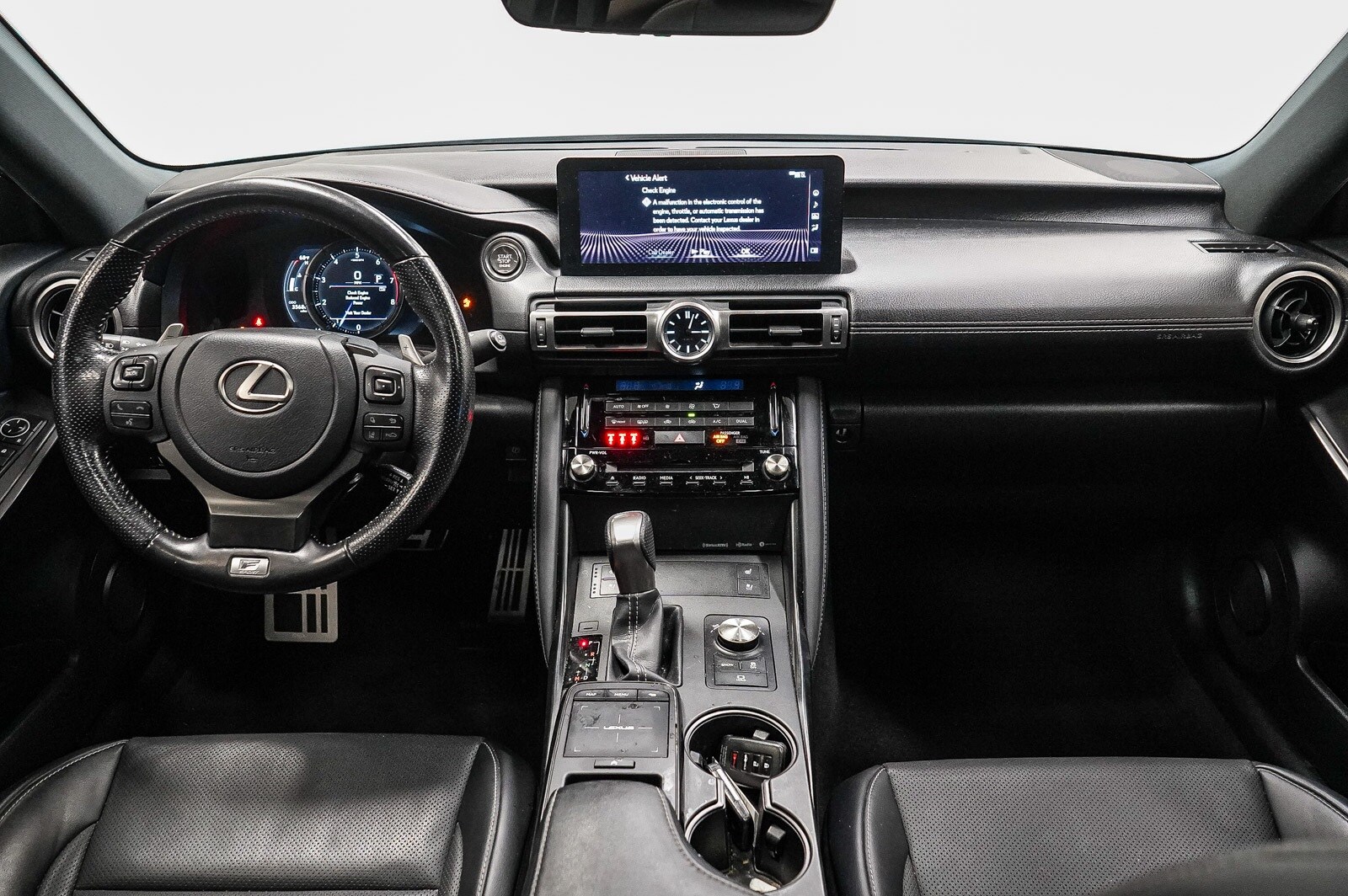 Thumbnail: 2022 Lexus IS - 12