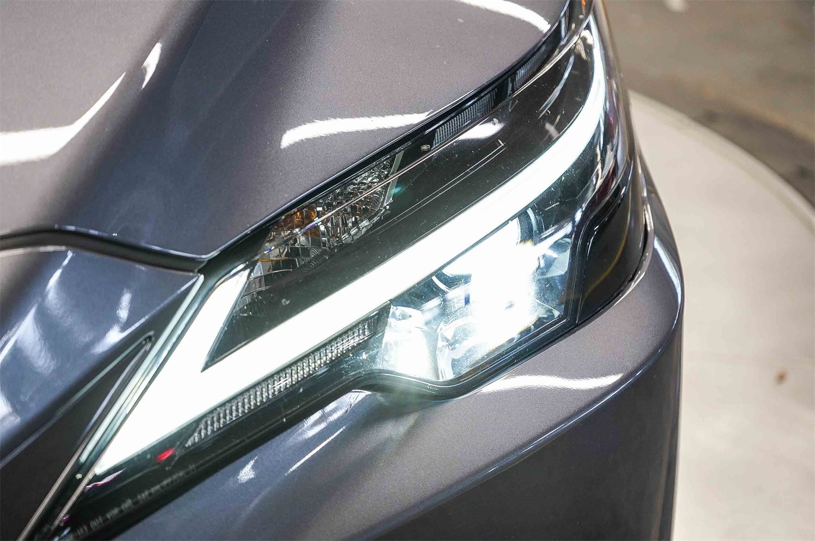 Thumbnail: 2023 Lexus RX - 7