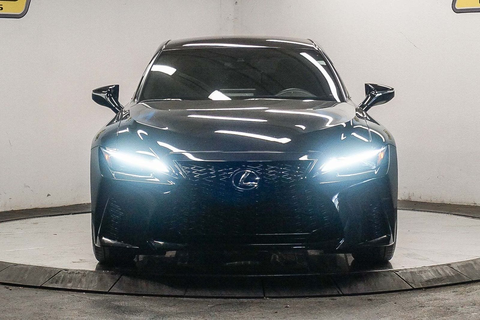 Thumbnail: 2025 Lexus IS - 6