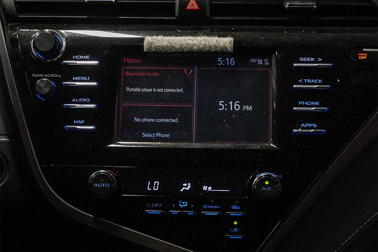 Thumbnail: 2019 Toyota Camry - 13