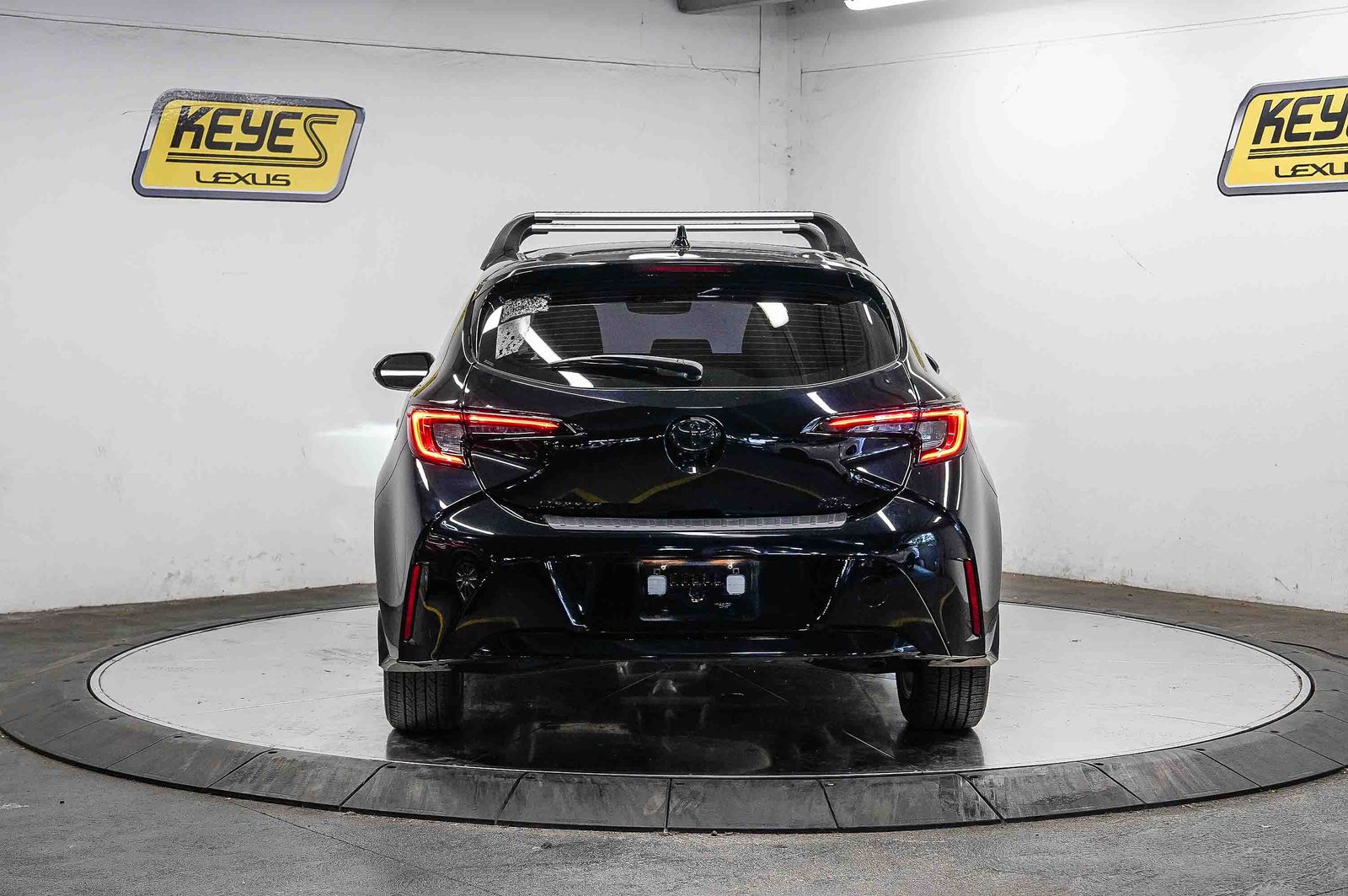 Thumbnail: 2025 Toyota Corolla - 3