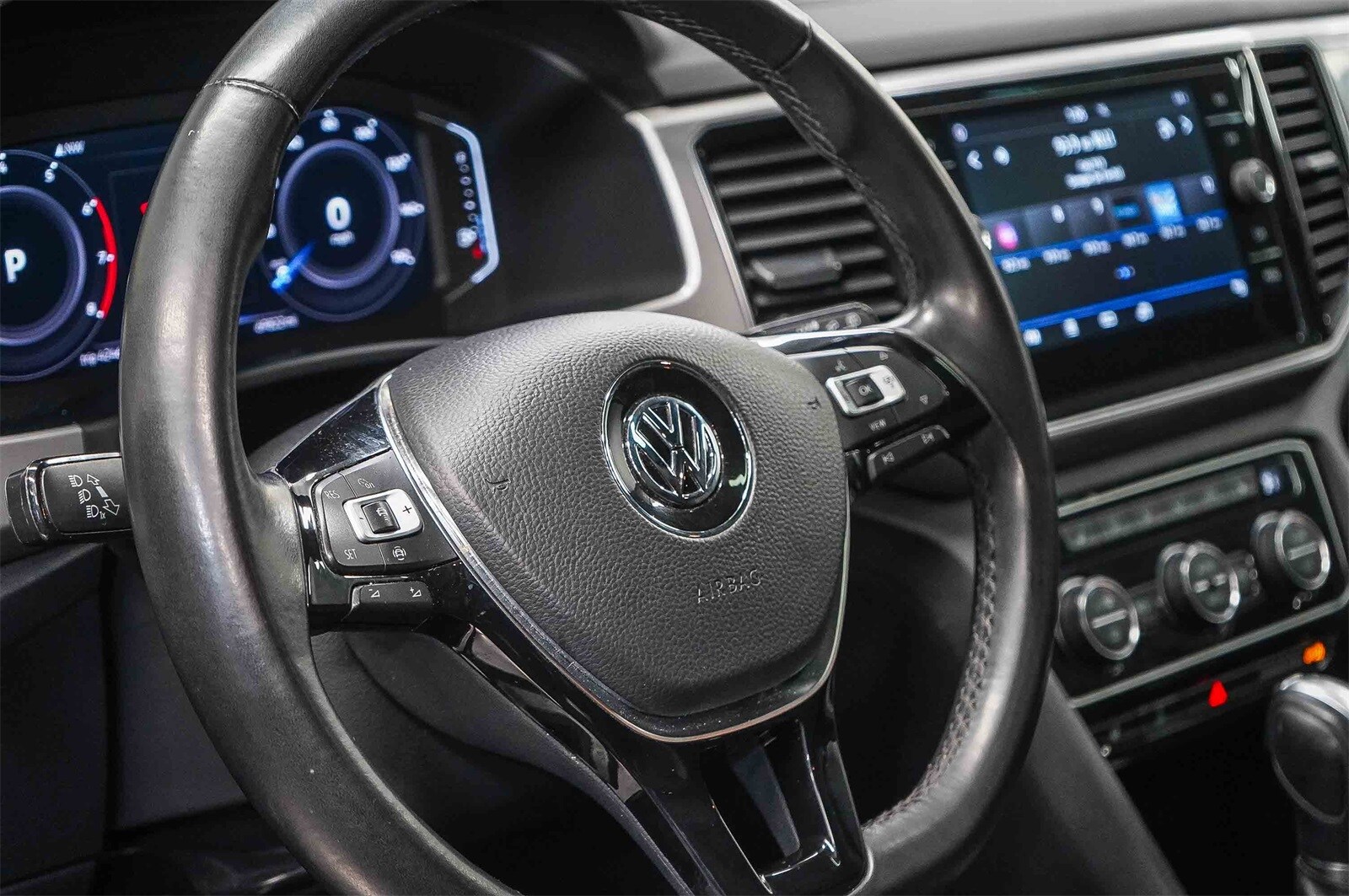 Thumbnail: 2019 Volkswagen Atlas - 21