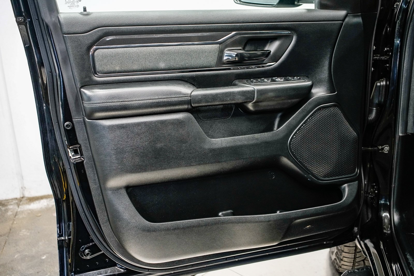 Thumbnail: 2020 RAM 1500 - 18