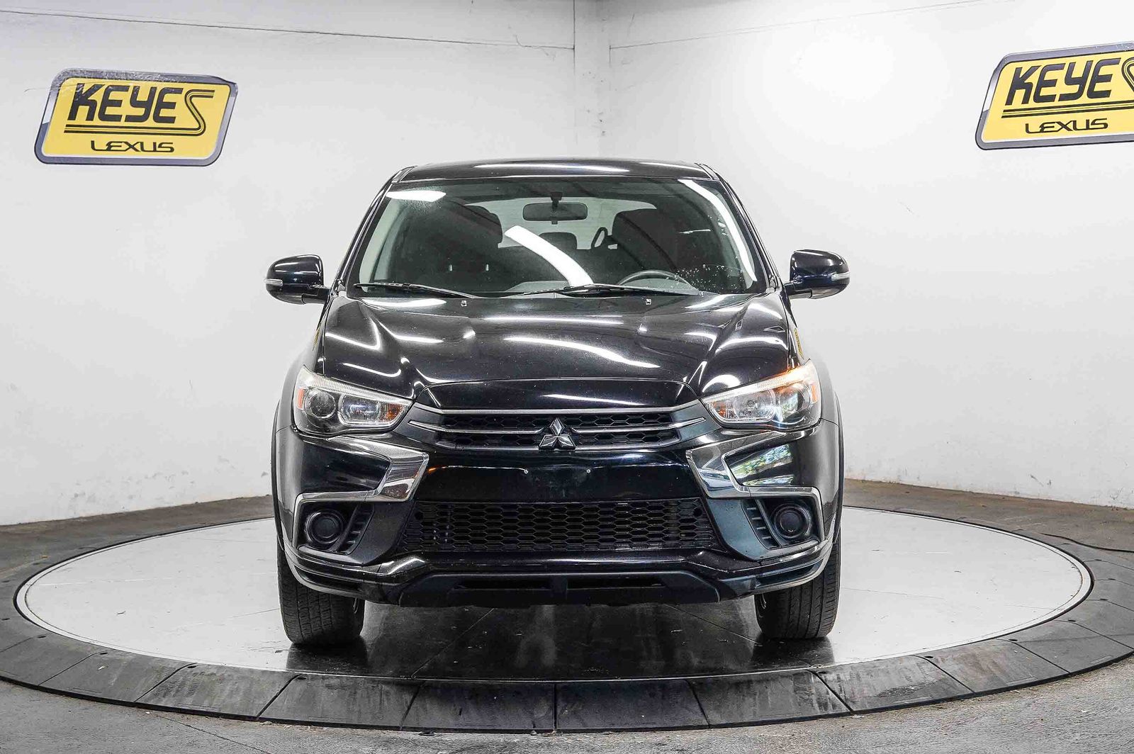 Thumbnail: 2018 Mitsubishi Outlander Sport - 6