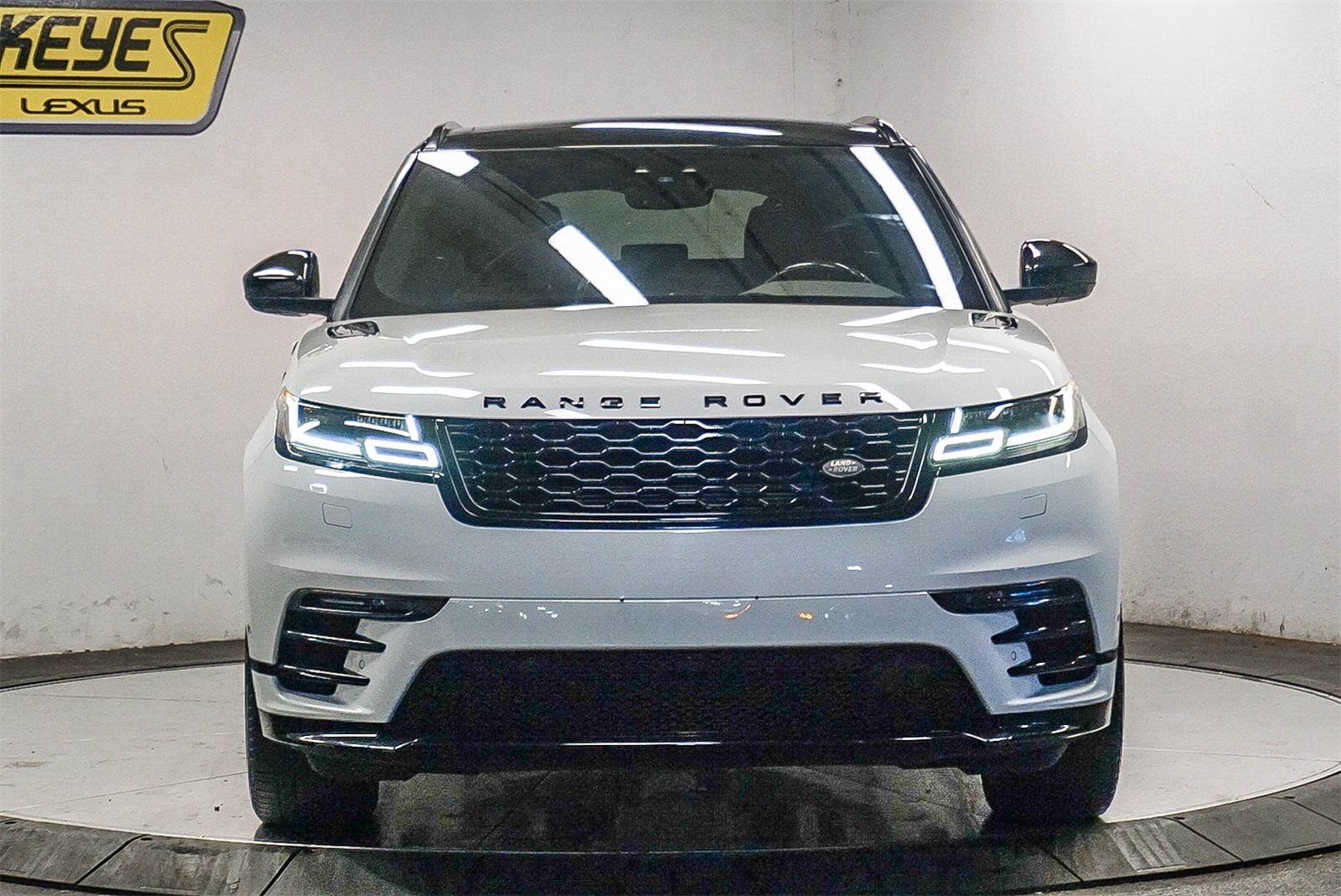 Thumbnail: 2019 Land Rover Range Rover Velar - 6