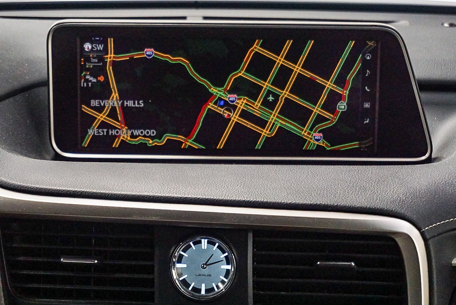 Thumbnail: 2018 Lexus RX - 16