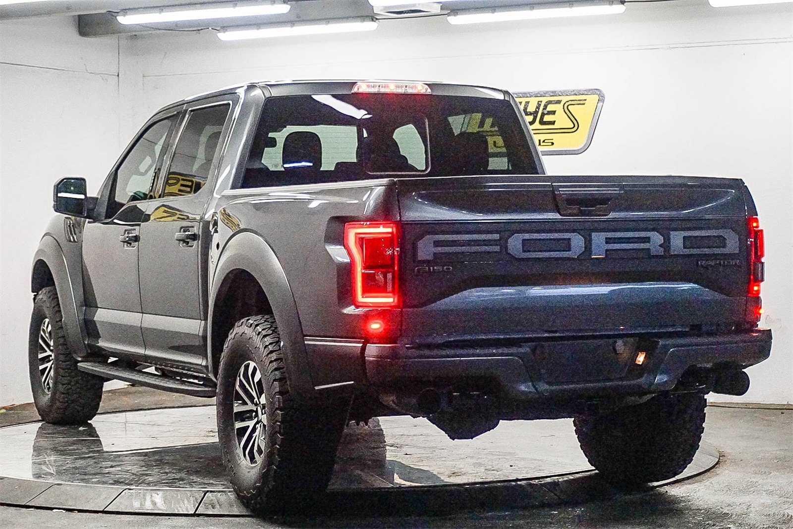 Thumbnail: 2019 Ford F-150 - 8