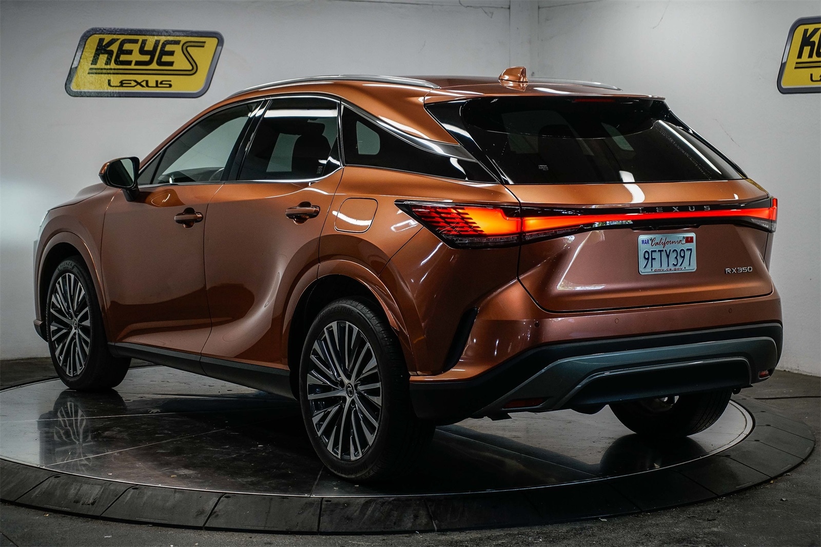 Thumbnail: 2023 Lexus RX - 2