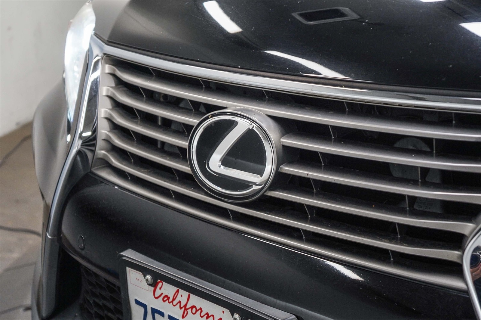 Thumbnail: 2015 Lexus RX - 9