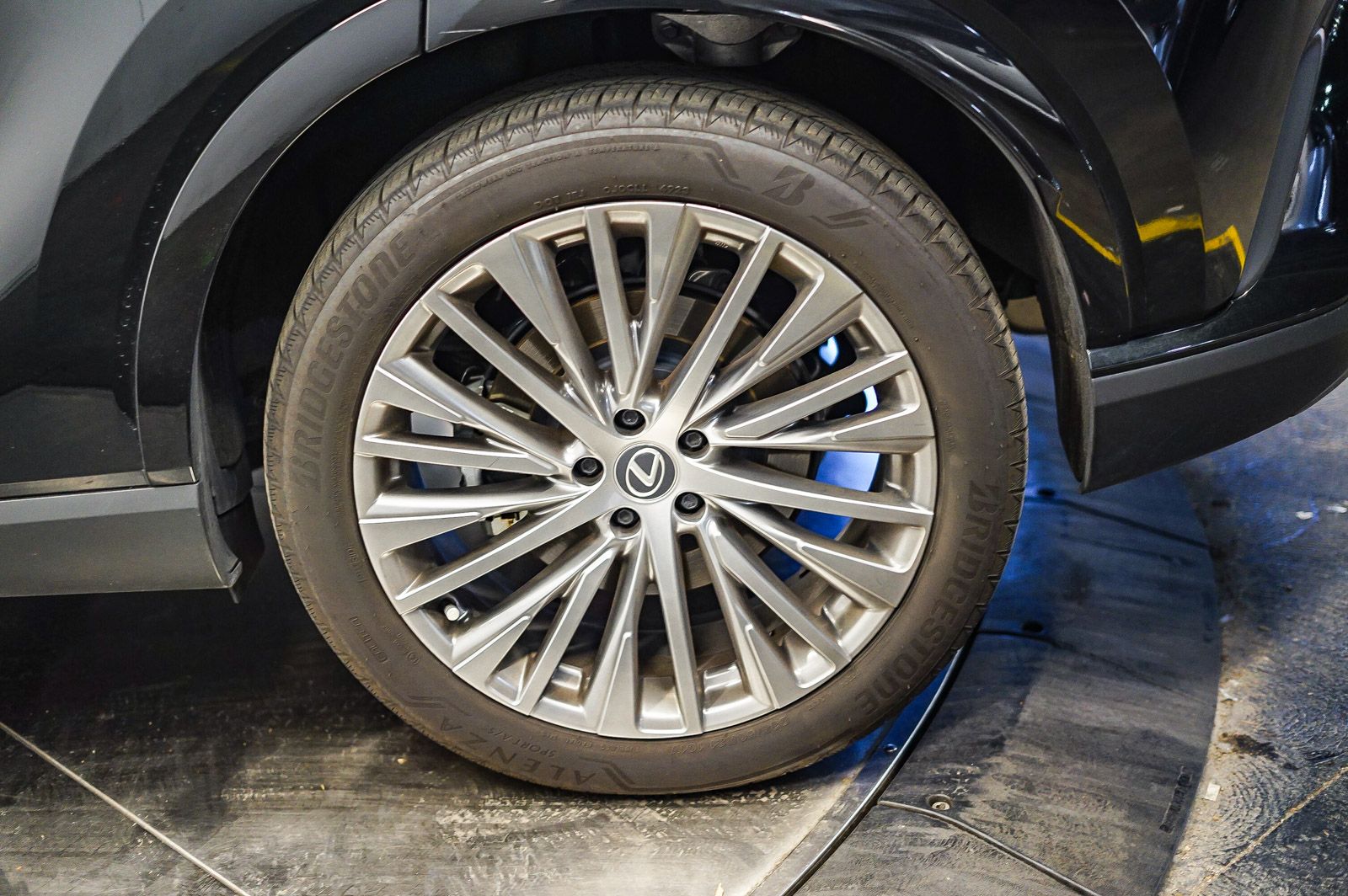 Thumbnail: 2024 Lexus RX - 10