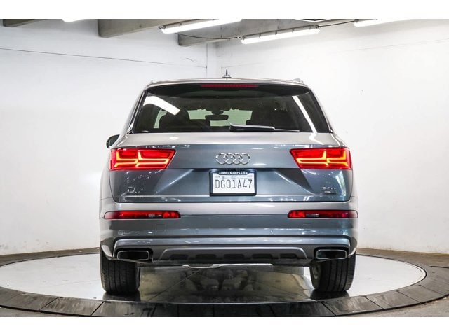 Thumbnail: 2017 Audi Q7 - 3