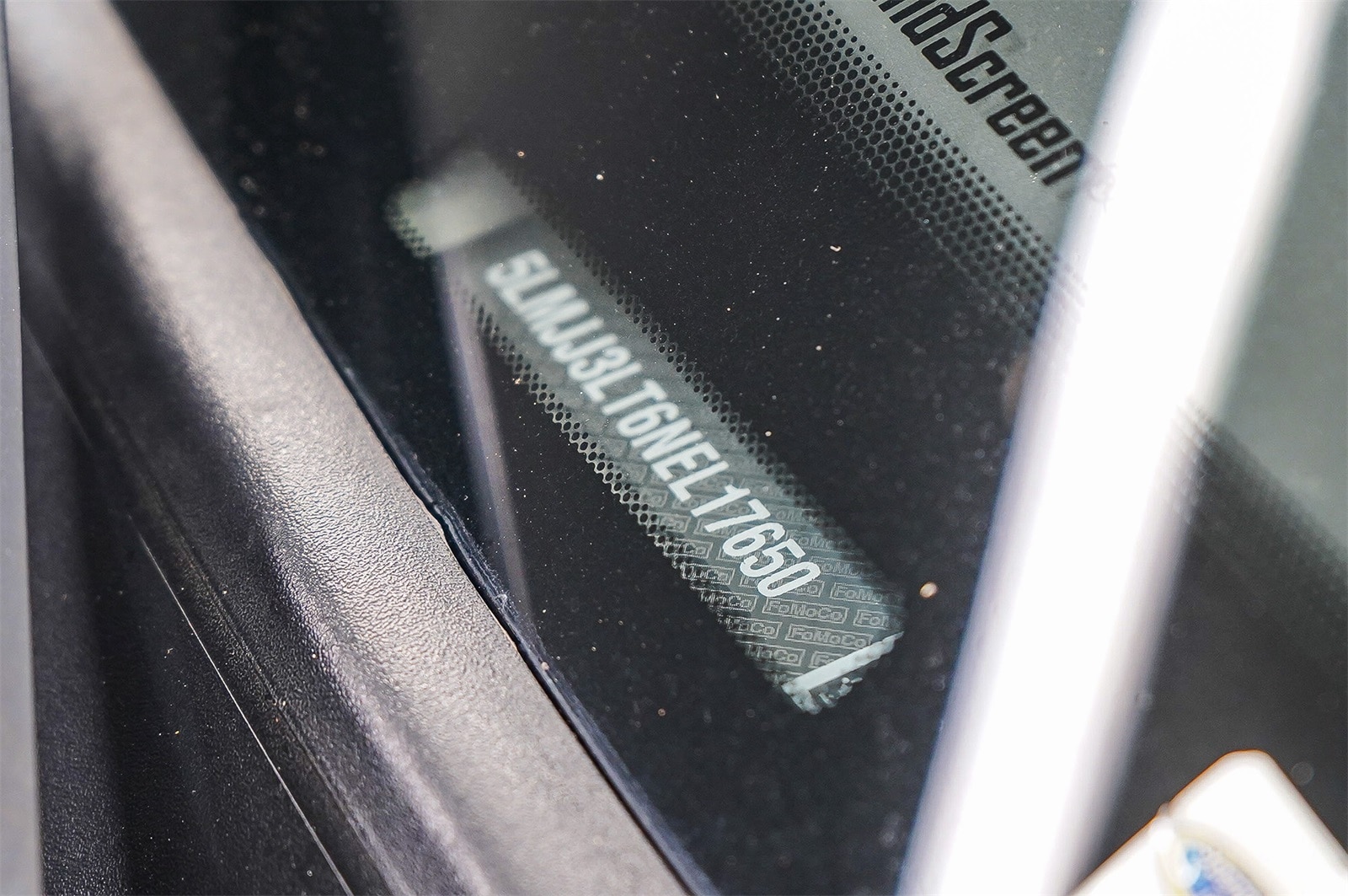Thumbnail: 2022 Lincoln Navigator L - 31