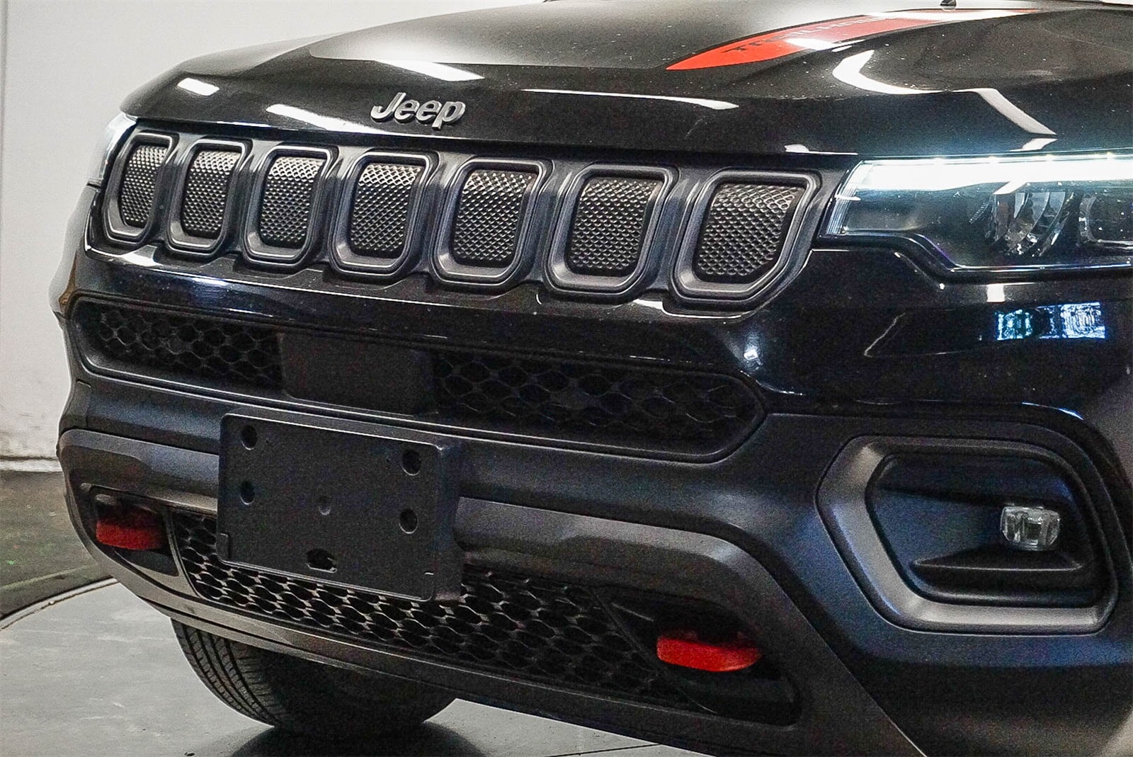 Thumbnail: 2022 Jeep Compass - 8