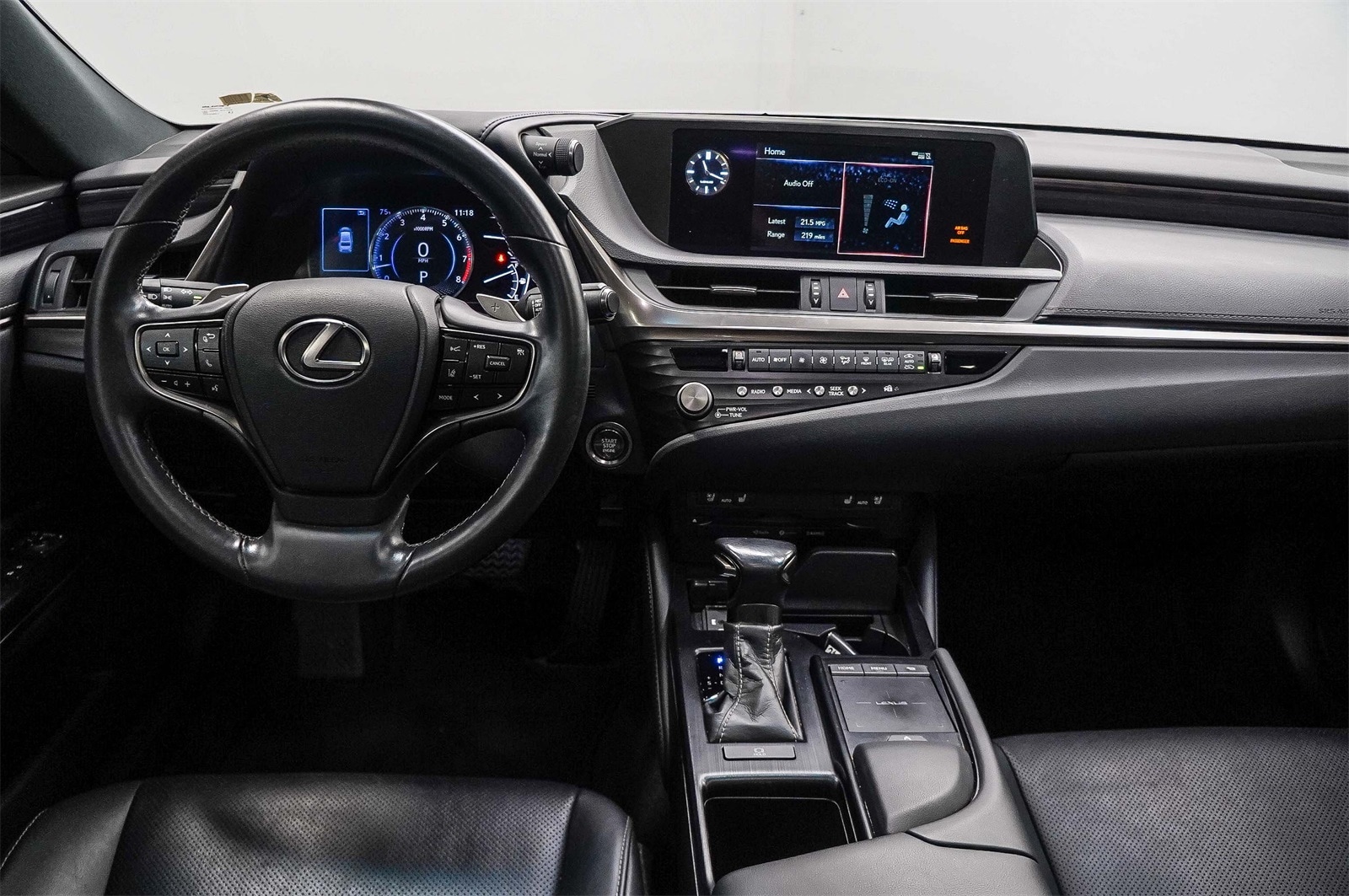 Thumbnail: 2021 Lexus ES - 12