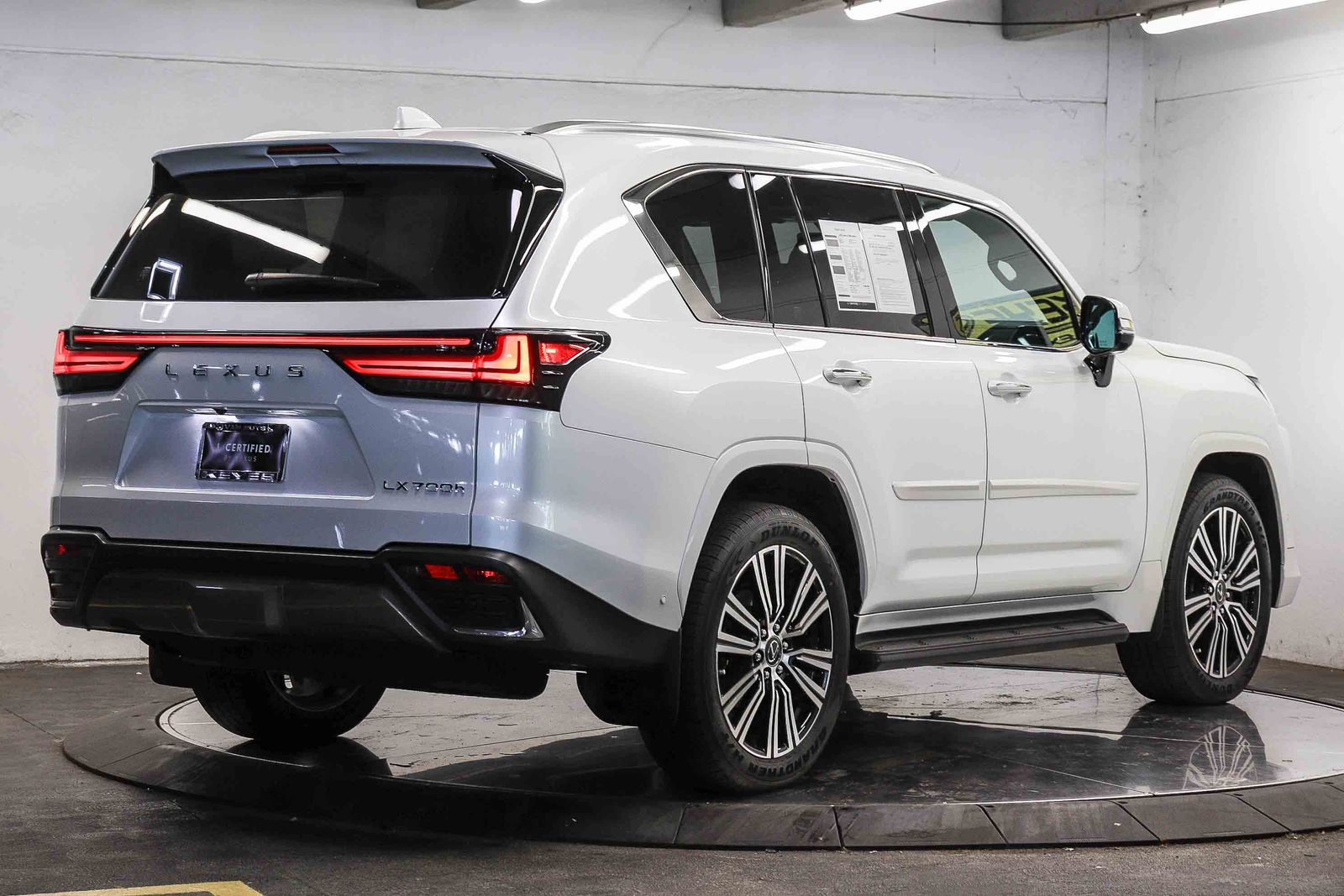 Thumbnail: 2025 Lexus LX - 4
