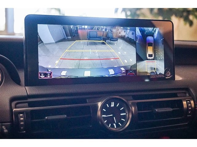 Thumbnail: 2025 Lexus IS - 25