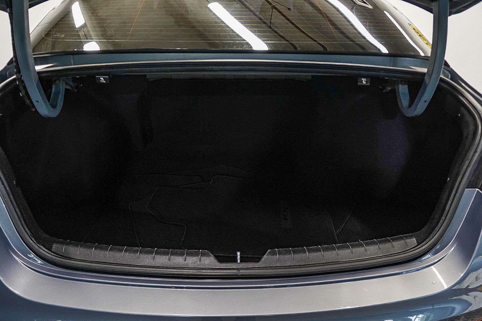 Thumbnail: 2021 Kia K5 - 28